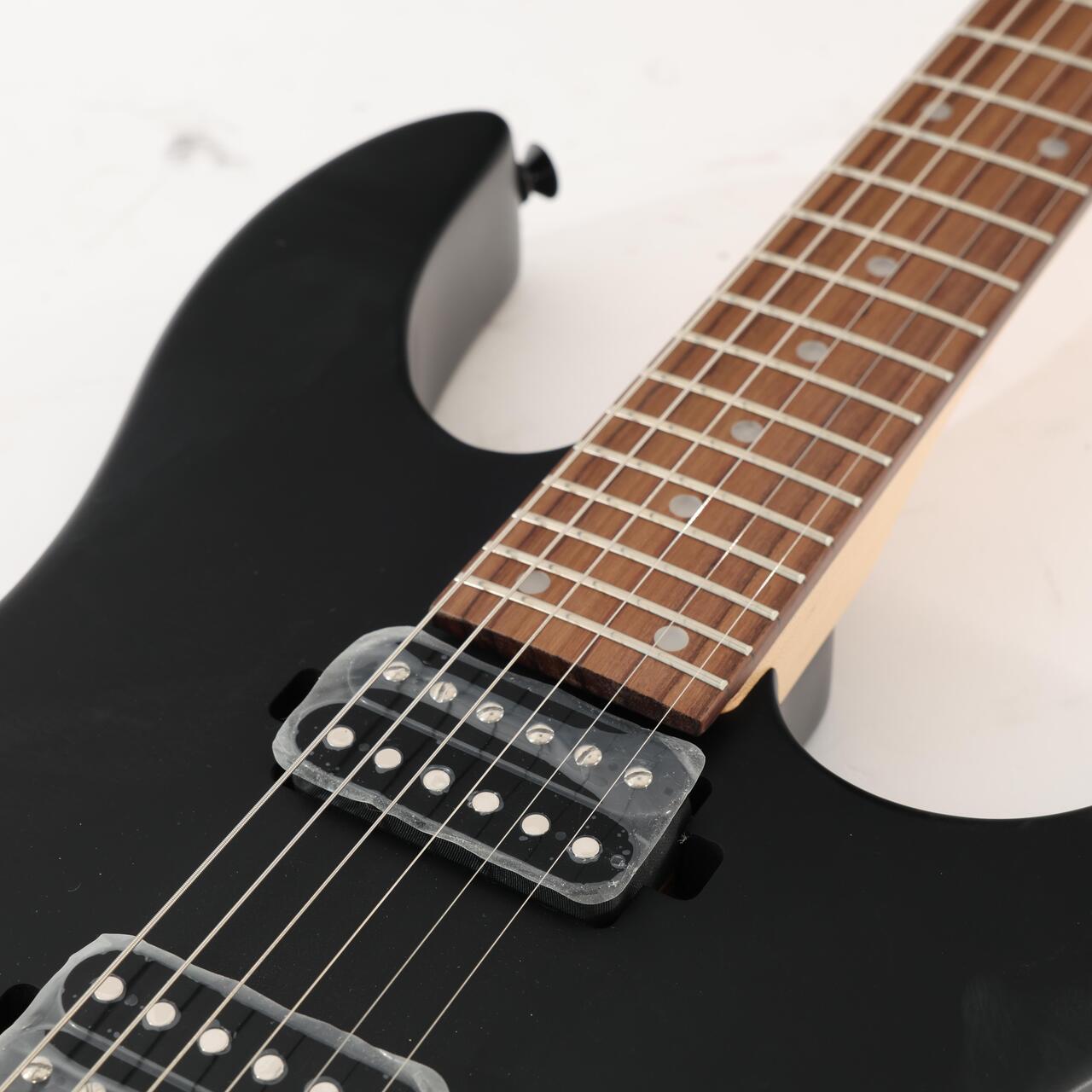 
B Stock : EastCoast MT1 Electric Guitar in Satin Black with Rosewood Fretboard - 001 - B-EC-MT1-BK-0001 (6).jpg