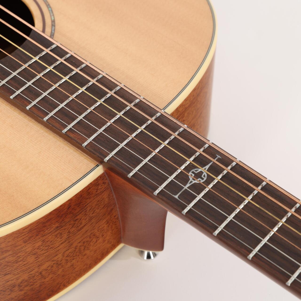 B Stock : Alvarez Artist ABT60 Baritone Acoustic Guitar in Natural - 005 - B-ABT60-0005 (20).jpg