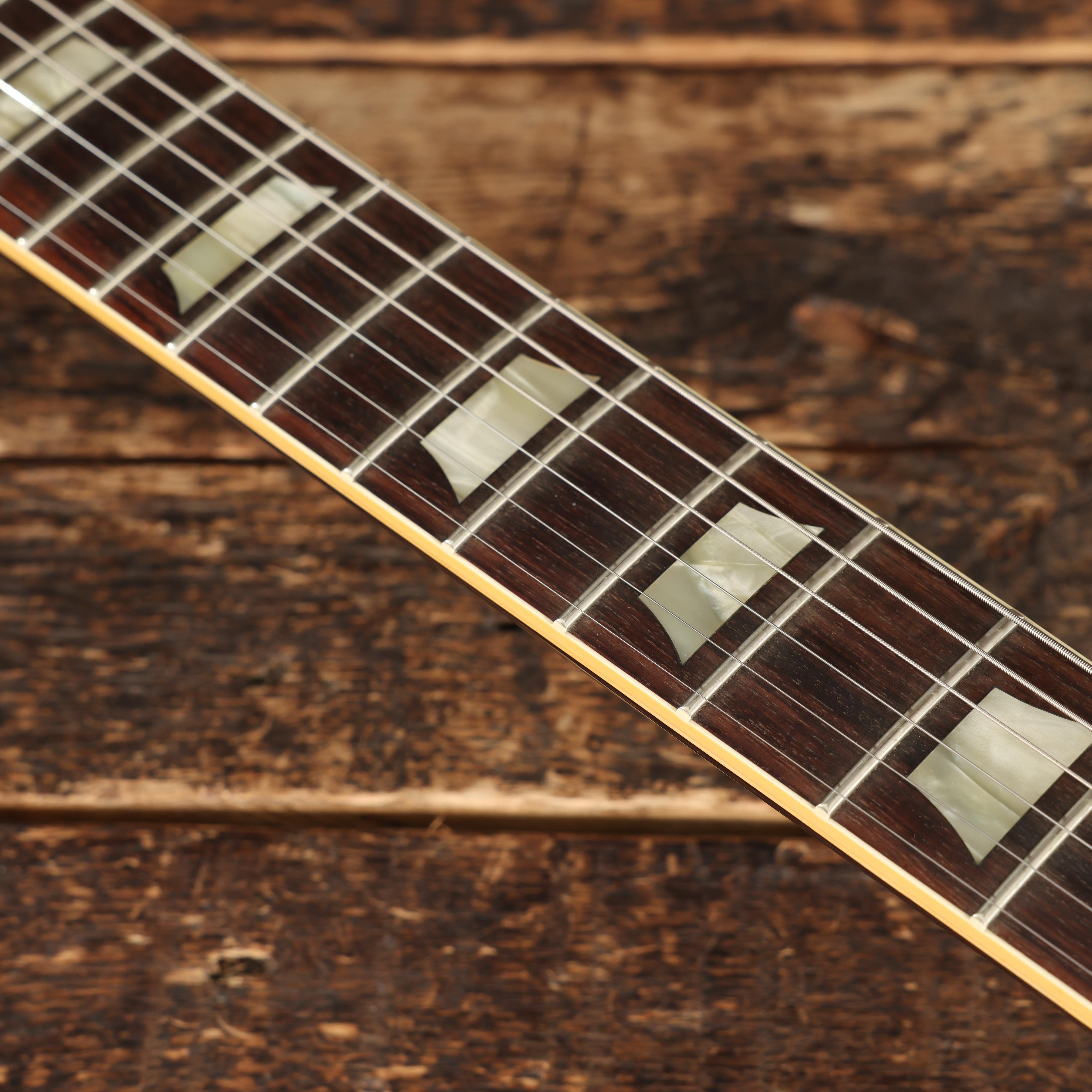 Gibson Custom Shop 1963 Firebird V with Maestro Vibrola VOS in Vintage Sunburst - 504833 (15).JPG