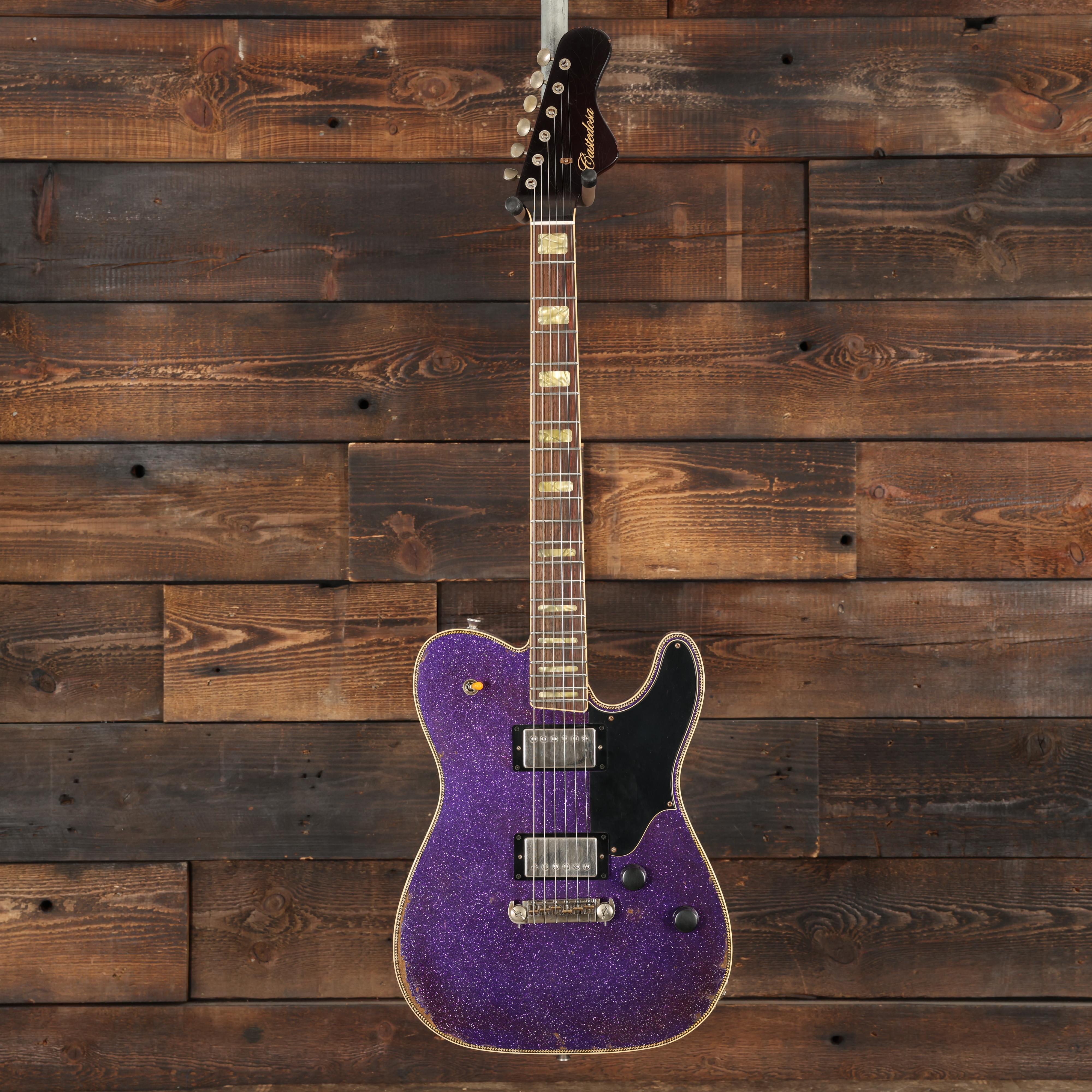 Castedosa Marianna Carve Top Electric Guitar with TS Humbuckers in Purple Sparkle, Light Aged - CASTMARIACTPSPK_ 495 (4).JPG