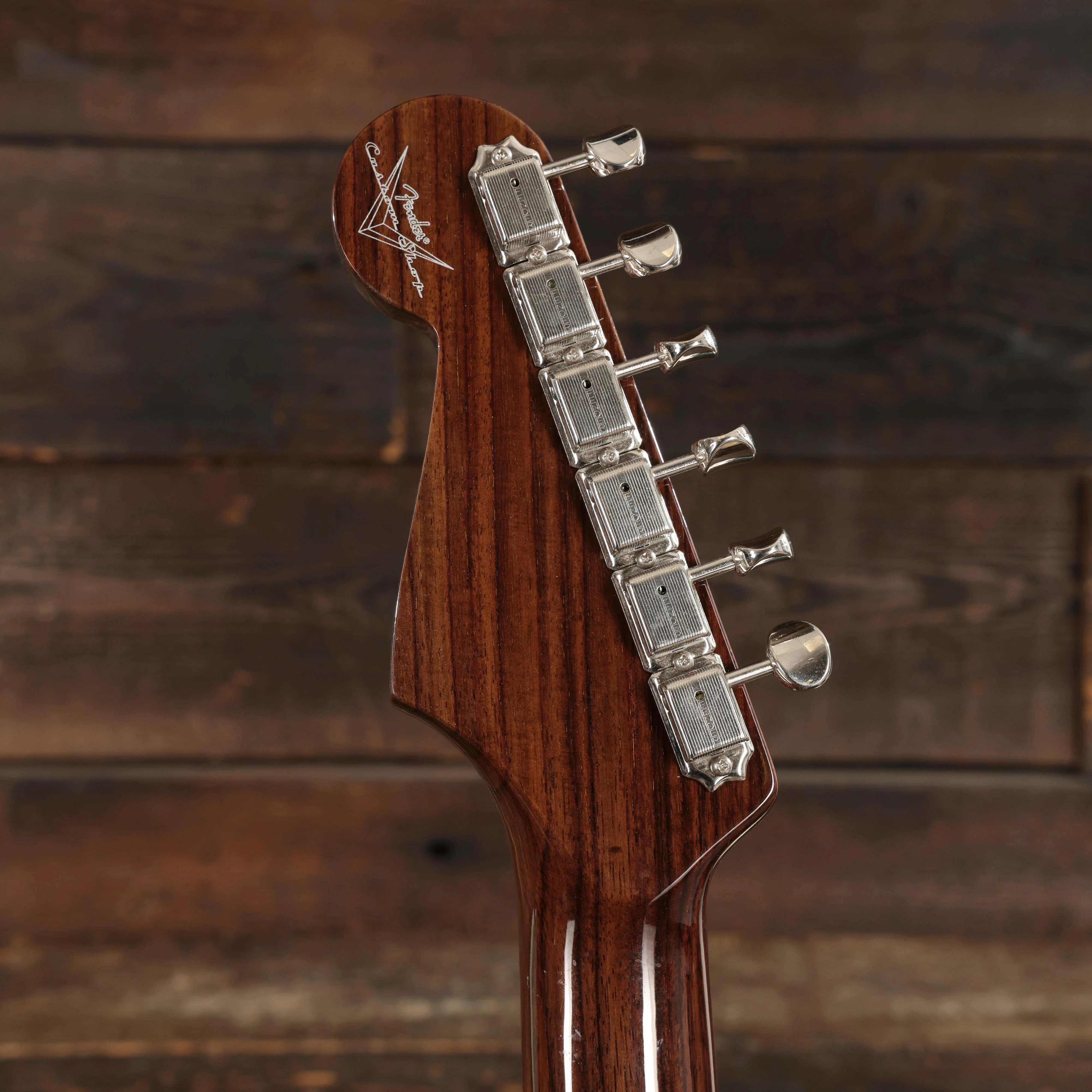 Fender Custom Shop Postmodern Stratocaster Deluxe Closet Classic in Fiesta Red - XN18738 (6).JPG