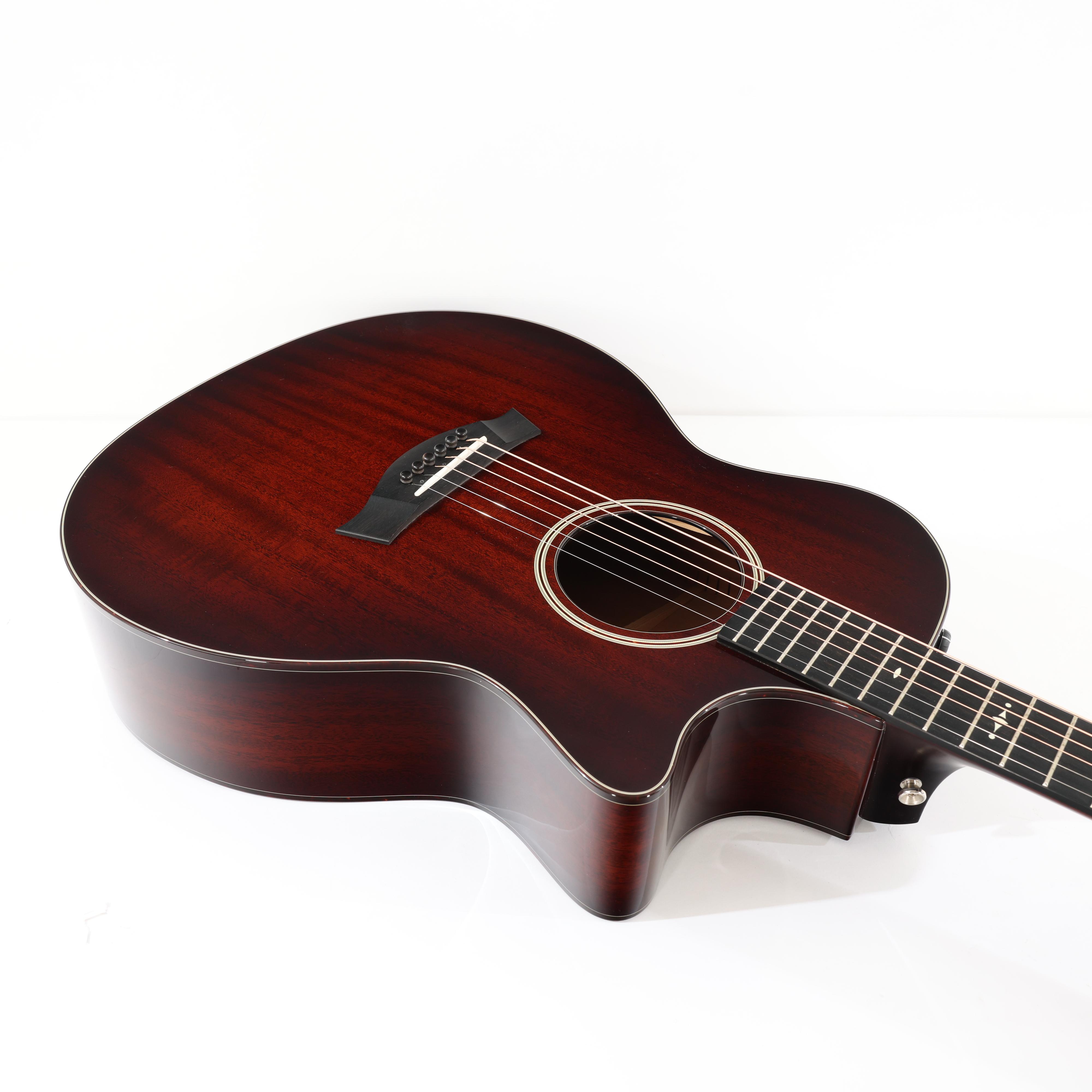 Second Hand Taylor 524ce Mahogany 137 - SH-241-6137 (8).jpg