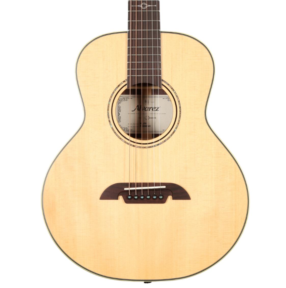 Alvarez Masterworks MLJ70 Little Jumbo Acoustic Guitar - E25090141 cropped.jpg