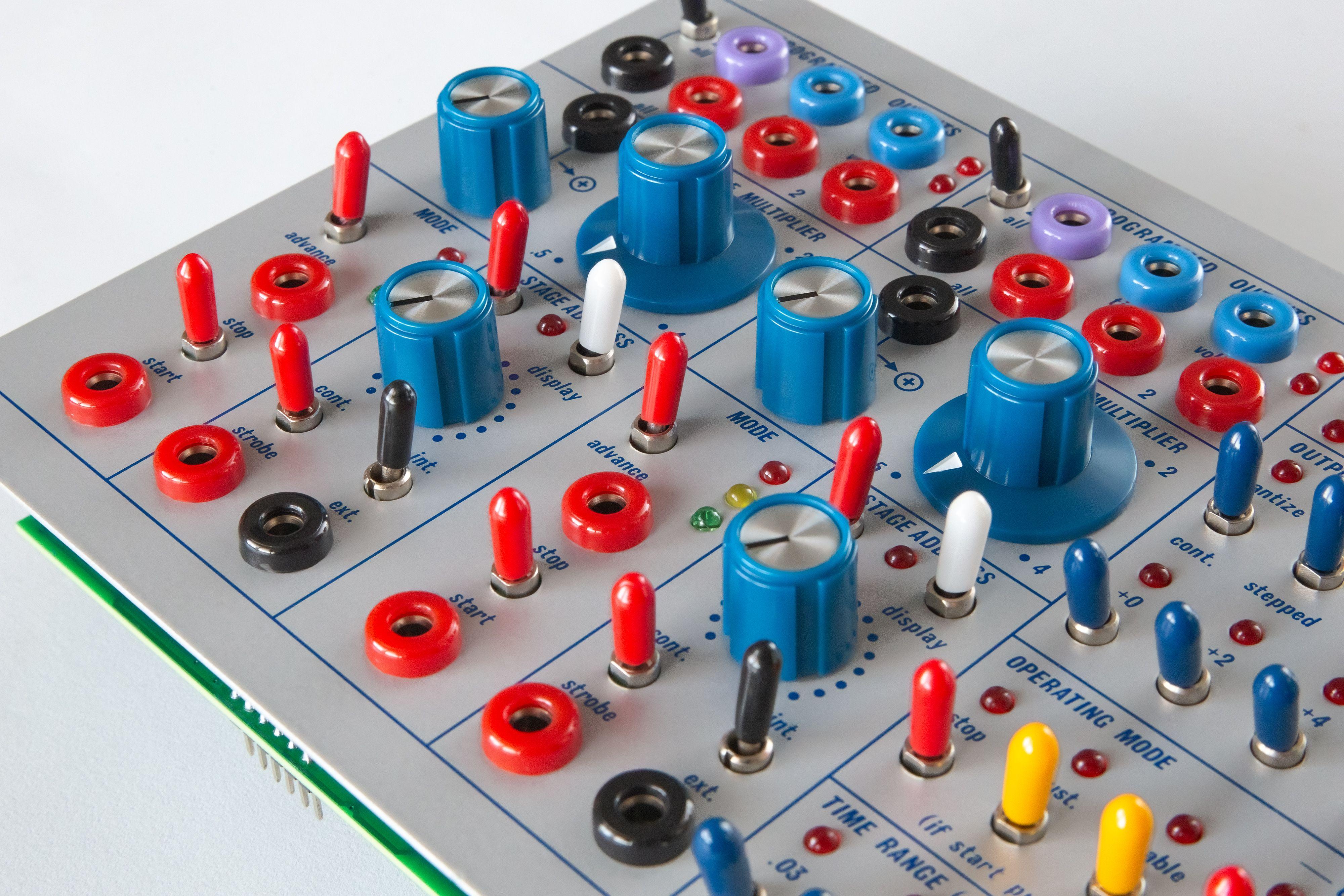 TipTop Audio 248t 72HP Multiple Arbitrary Function Generator  - 248T (4).jpg