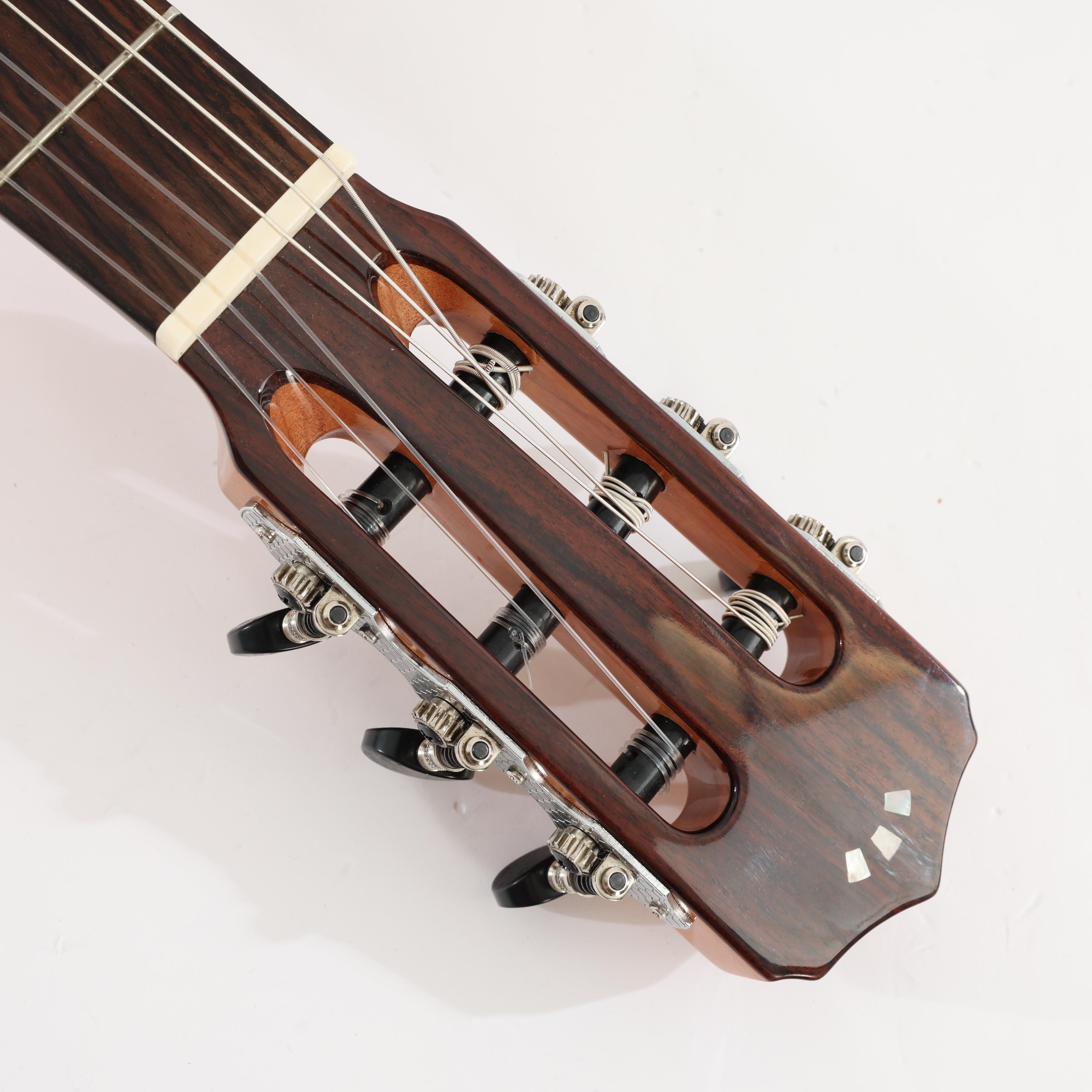 Second Hand Cordoba Fusion Series 12 in Natural 011 - SH-130-1011 (11).jpg