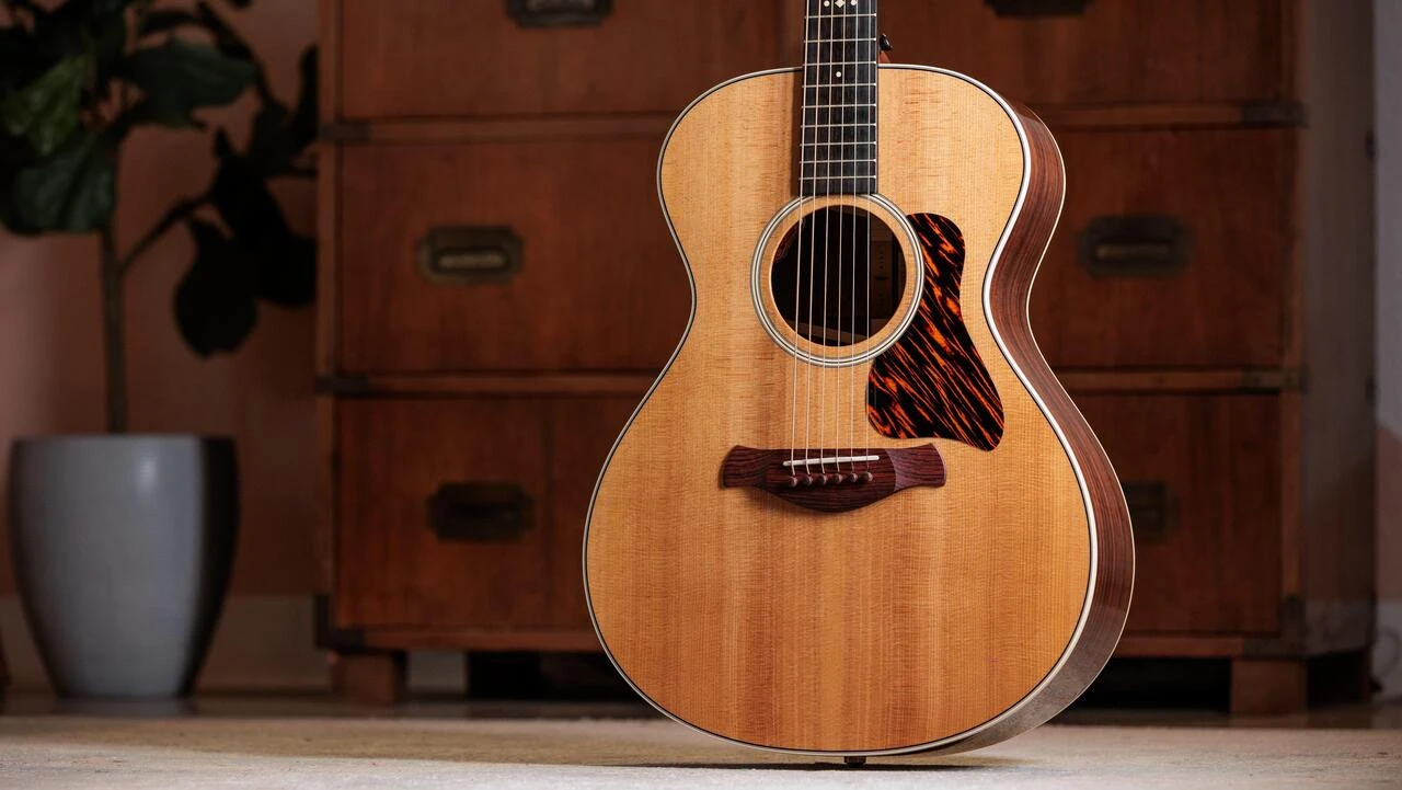 Taylor Gold Label 712e Electro Acoustic Guitar in Natural - Taylor-Gold-Label-712e-1207285072-gallery-17-2025.jpg
