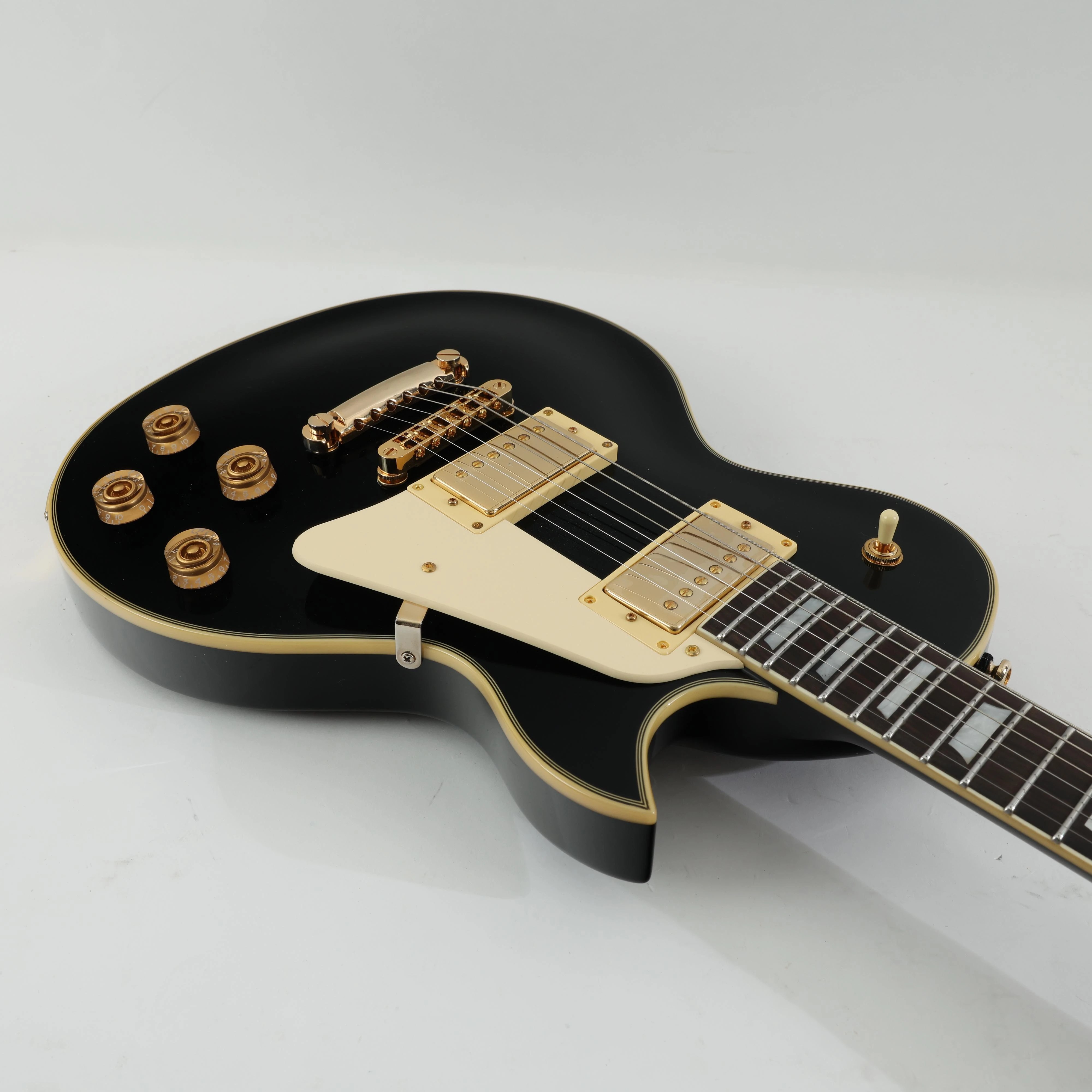 B Stock : Sire Larry Carlton L7 New Gen Gold Hardware Electric Guitar in Black - 002 - B-L7BKG-2-0002 (8).jpg