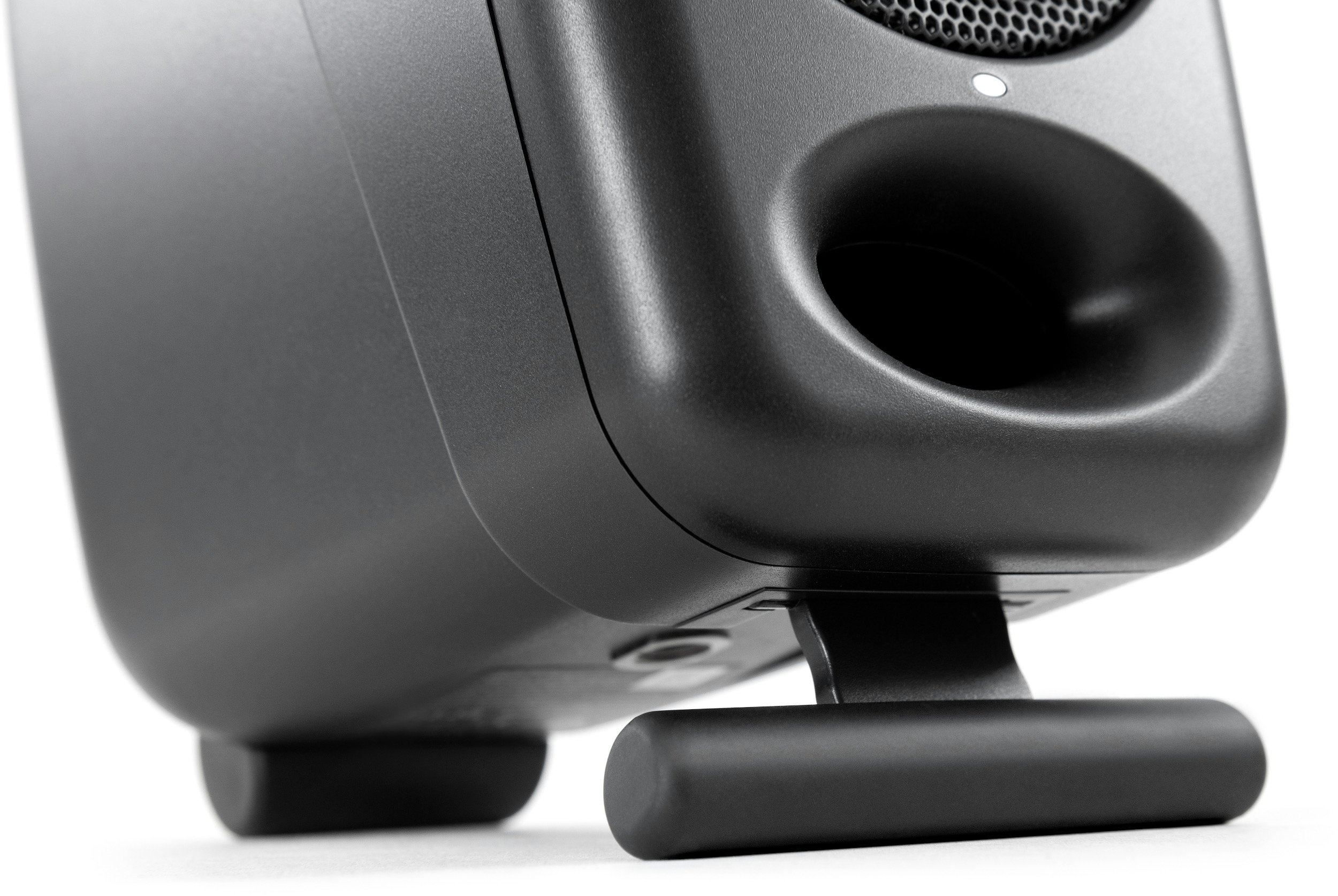 B Stock : iLoud Micro Monitor PRO Single - 003 - 19_iLoud_Micro_Monitor_Pro_MG_3957_r.jpg