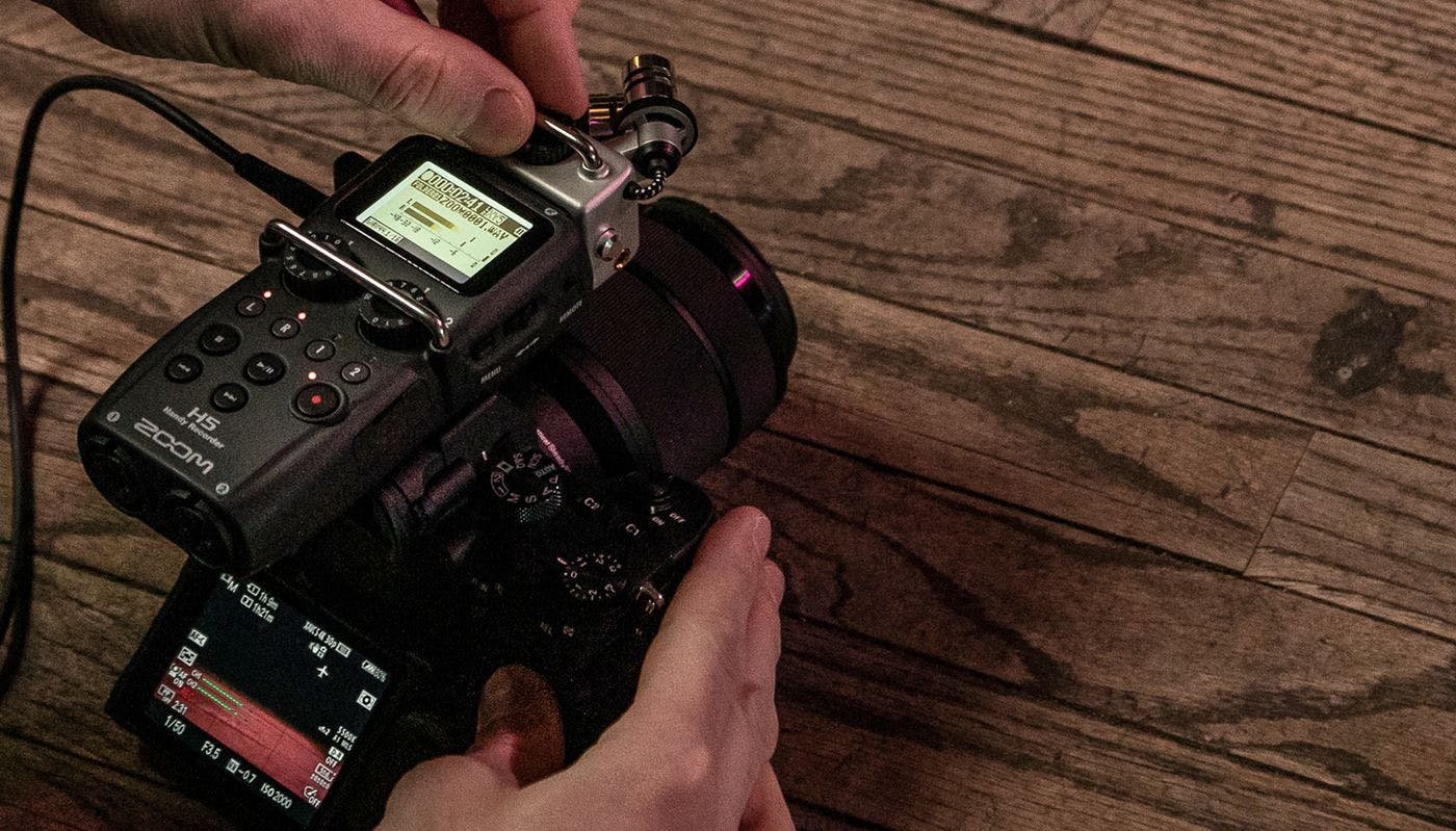 Zoom H5 Handheld recorder - 537514-1662644573684.jpg