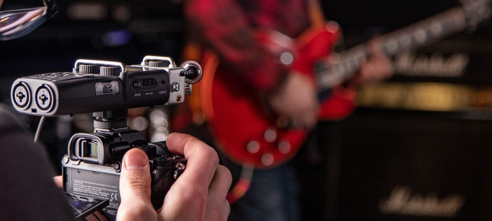 Zoom H5 Handheld recorder - 537516-1662644582099.jpg