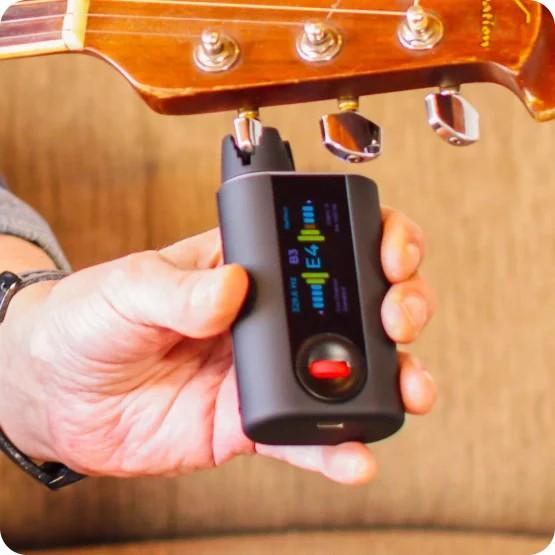Roadie 4 Automatic Pro Tech Guitar Tuner - ROADIE4 (10).jpg