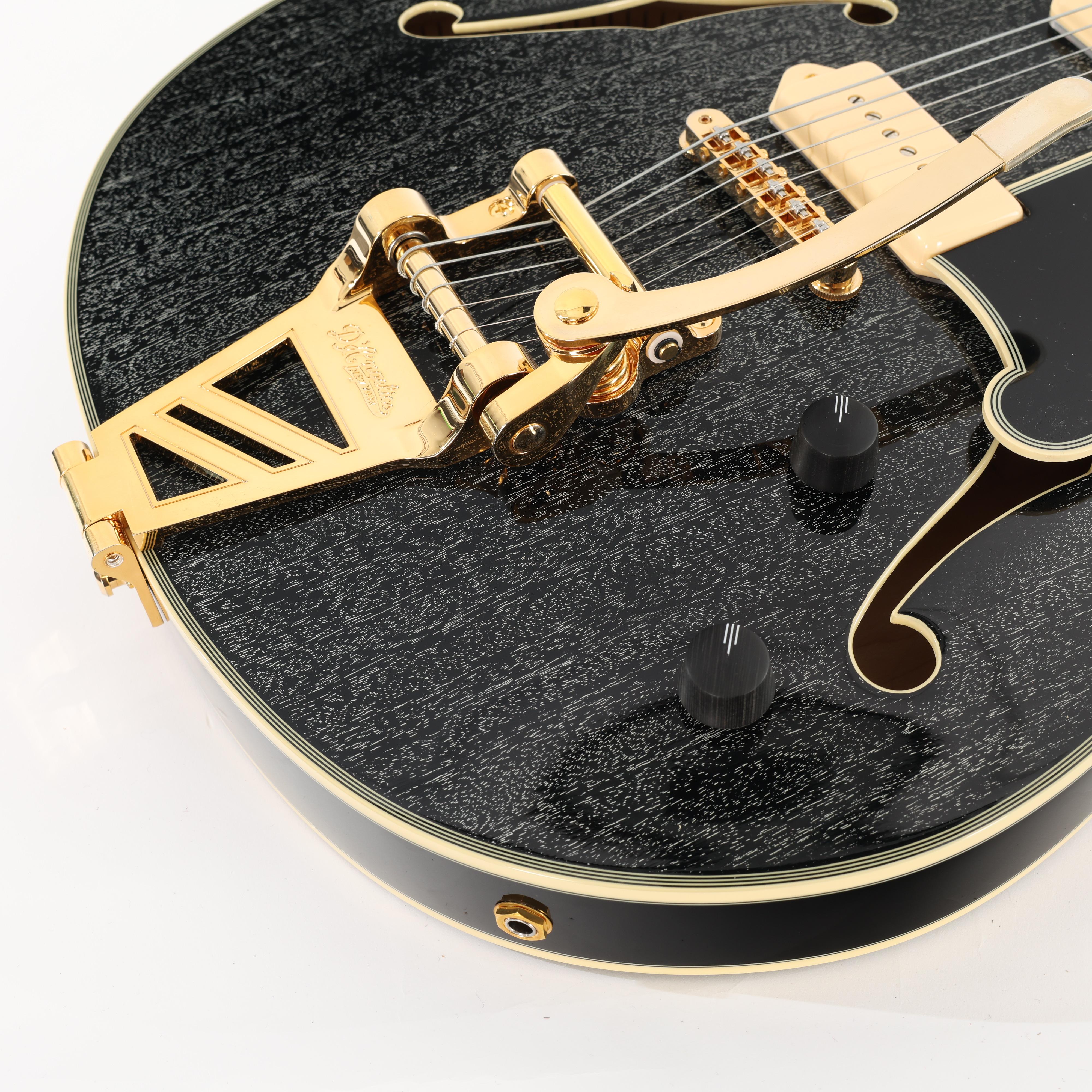 Second Hand D'Angelico EX-59 Single Cutaway Hollow Body in Black Dog 300 - SH-241-6300 (7).jpg