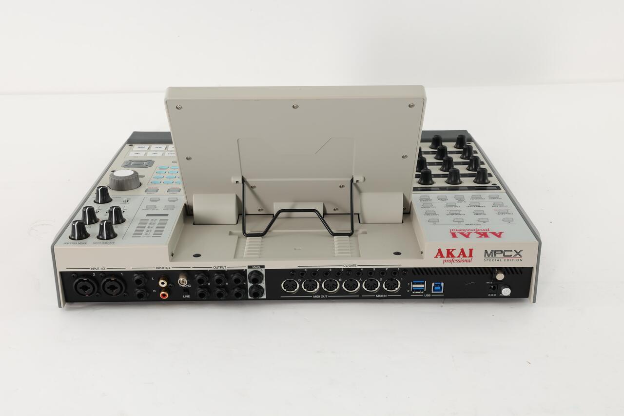 Second Hand Akai MPC X SE 629 - SH-204-1629 (5).jpg