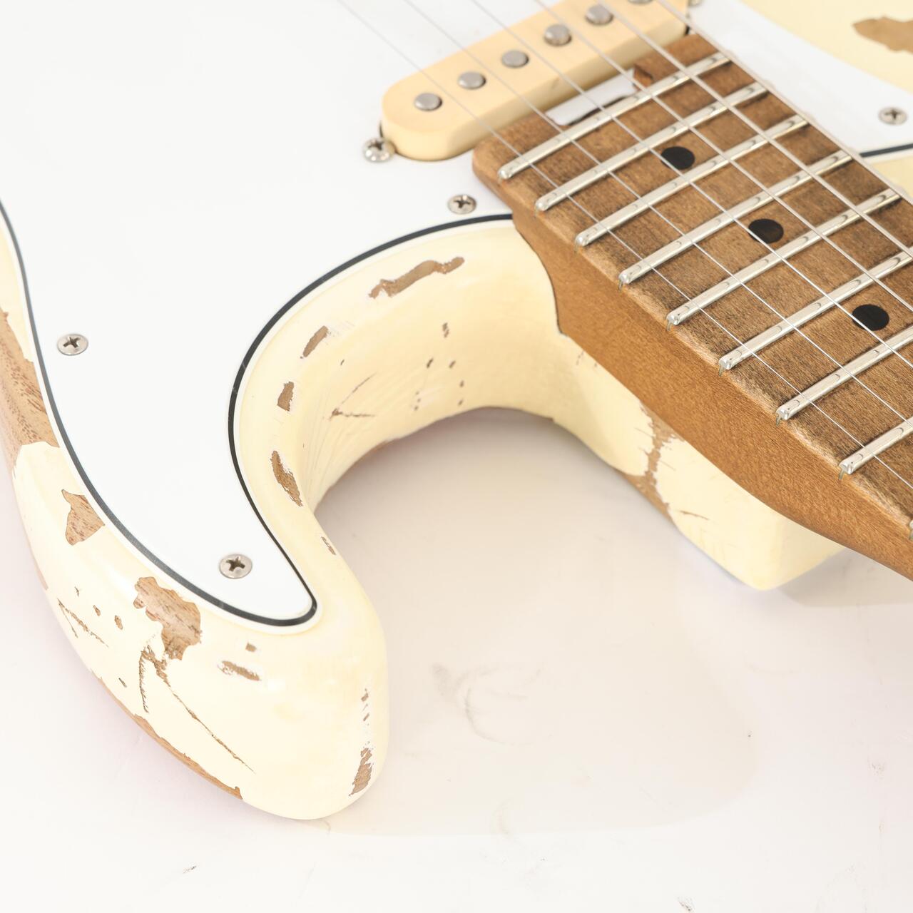 Second Hand Charvel Henrik Danhage Pro Mod with Case 436 - SH-114-2436 (11).jpg