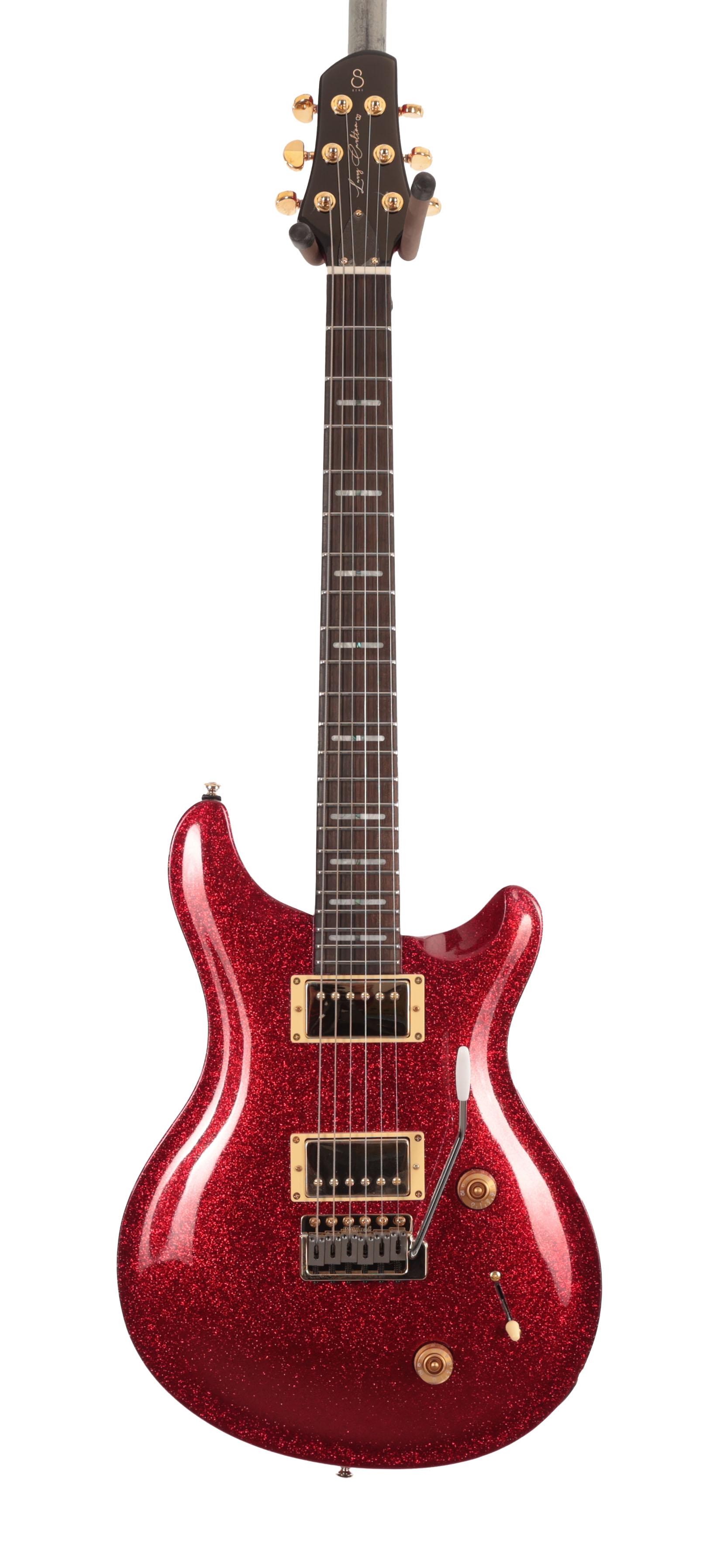 B Stock : Sire Larry Carlton Q7 Gold Hardware Electric Guitar in Red Sparkle - 002 - Q7_RED_SPARKLE (2).jpg
