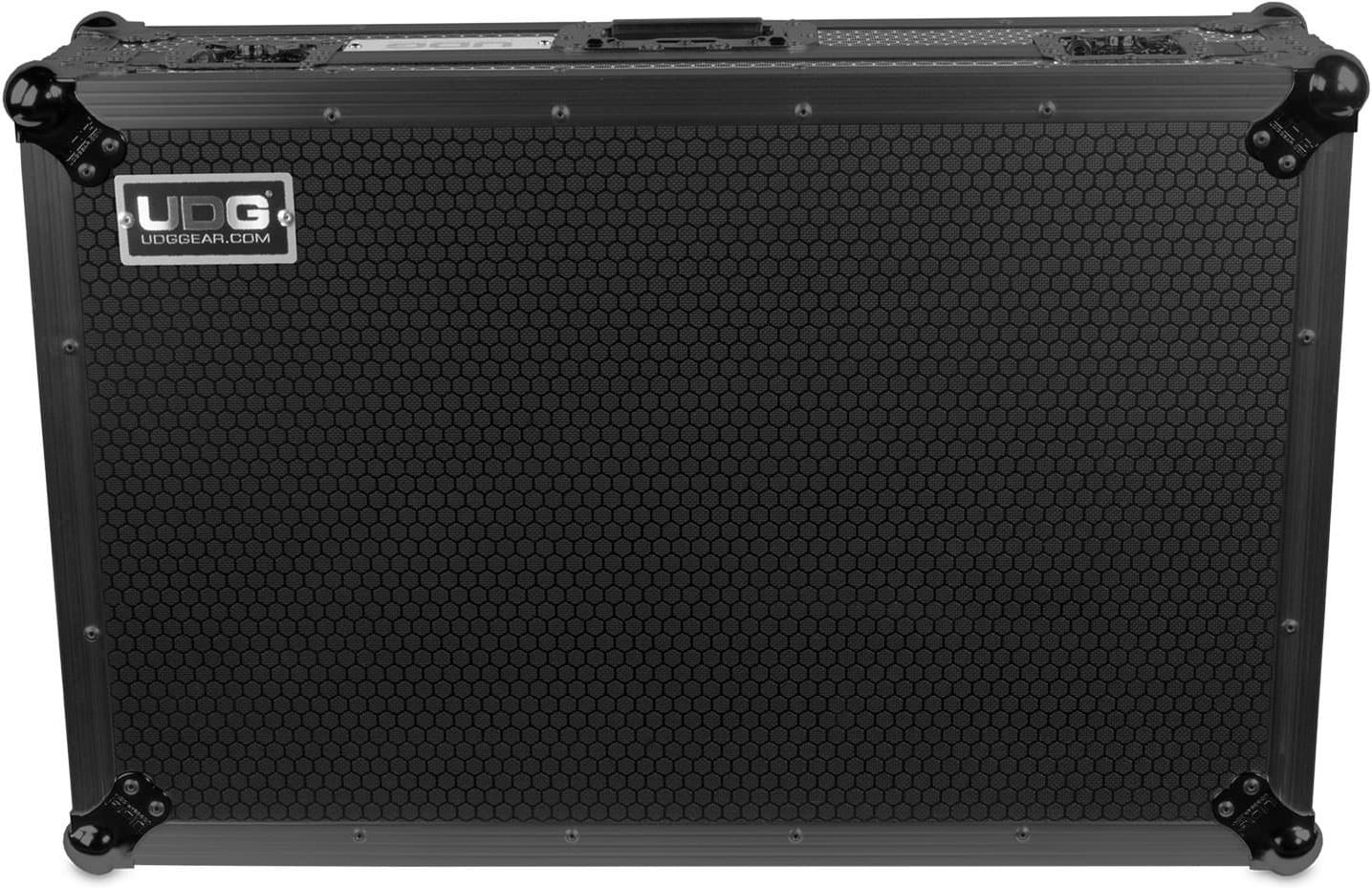 UDG FlightCase Denon DJ SC Live 4 + Wheels in Black - U91081BL (2).jpg