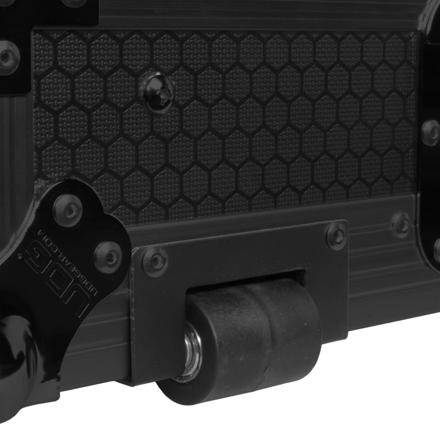 UDG FlightCase Rane Performer/ Four in Black Plus - U91083BL (8).jpg