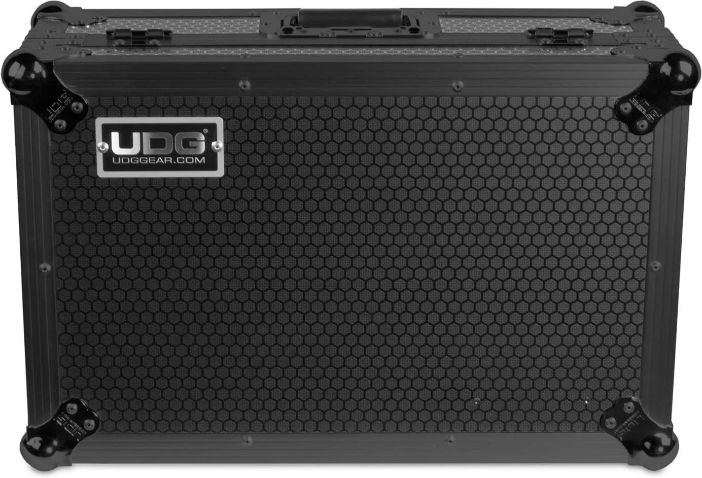 UDG FlightCase Multi Format CDJ/Mixer in Black MK3 - U91021BL3 (1).jpg