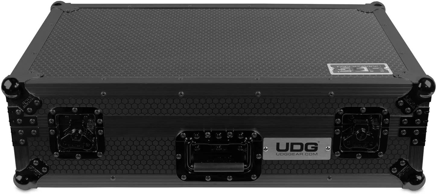 UDG FlightCase Pioneer XDJ-RX3 in Black + Wheels - U91076BL (4).jpg