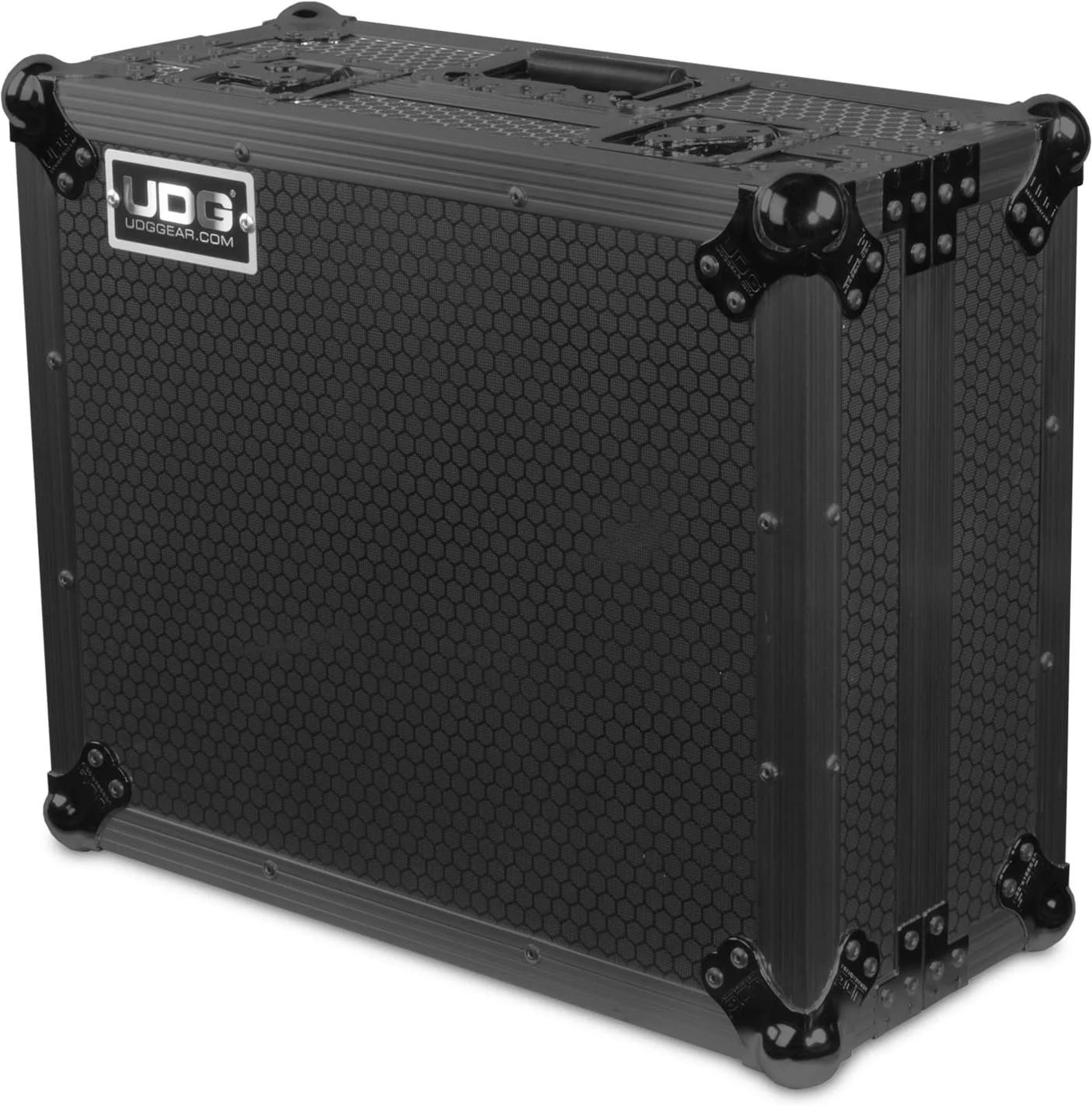 UDG FlightCase Multi Format Turntable in Black - U91030BL2 (6).jpg