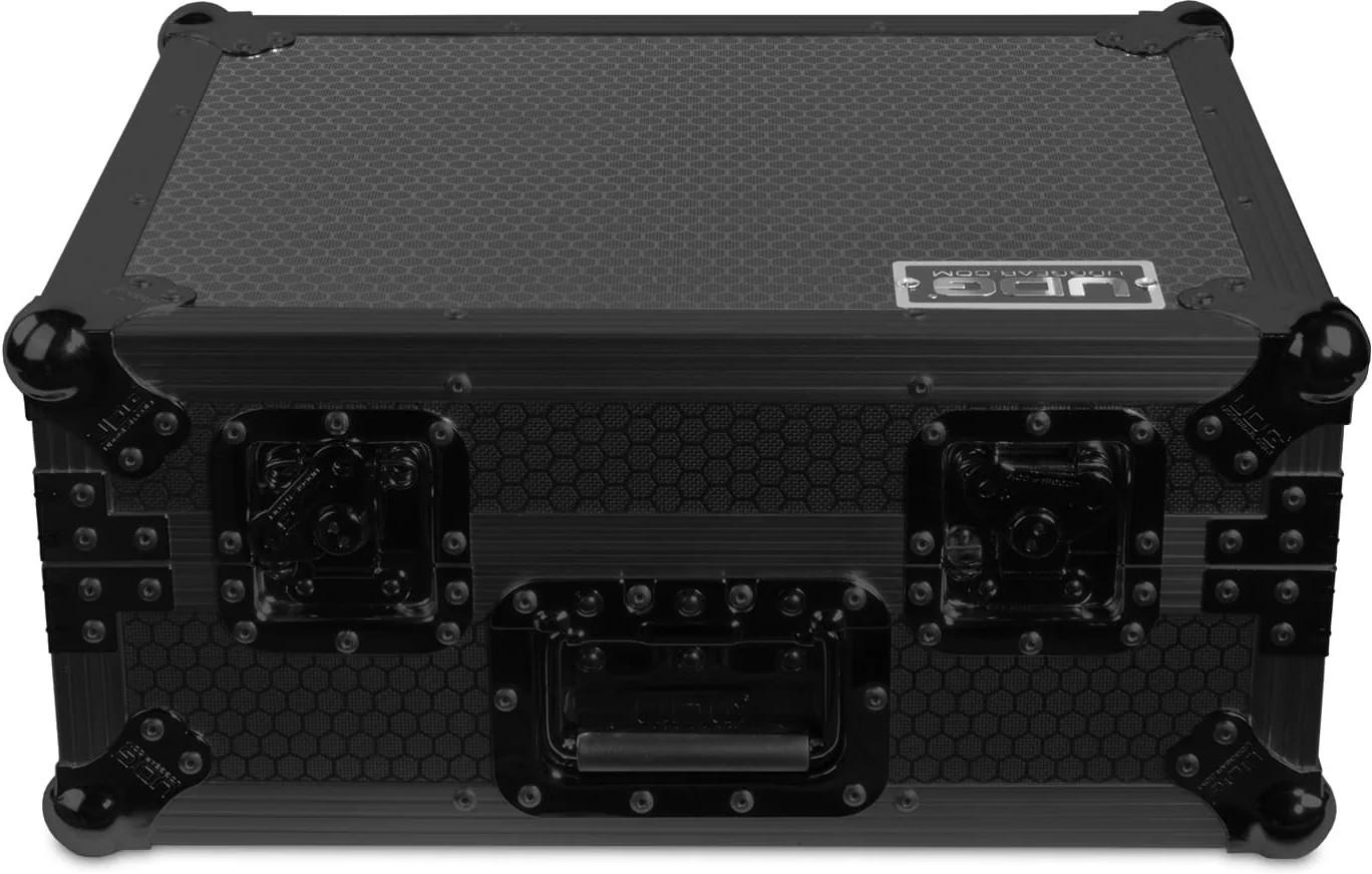 UDG FlightCase Multi Format Turntable in Black - U91030BL2 (7).jpg