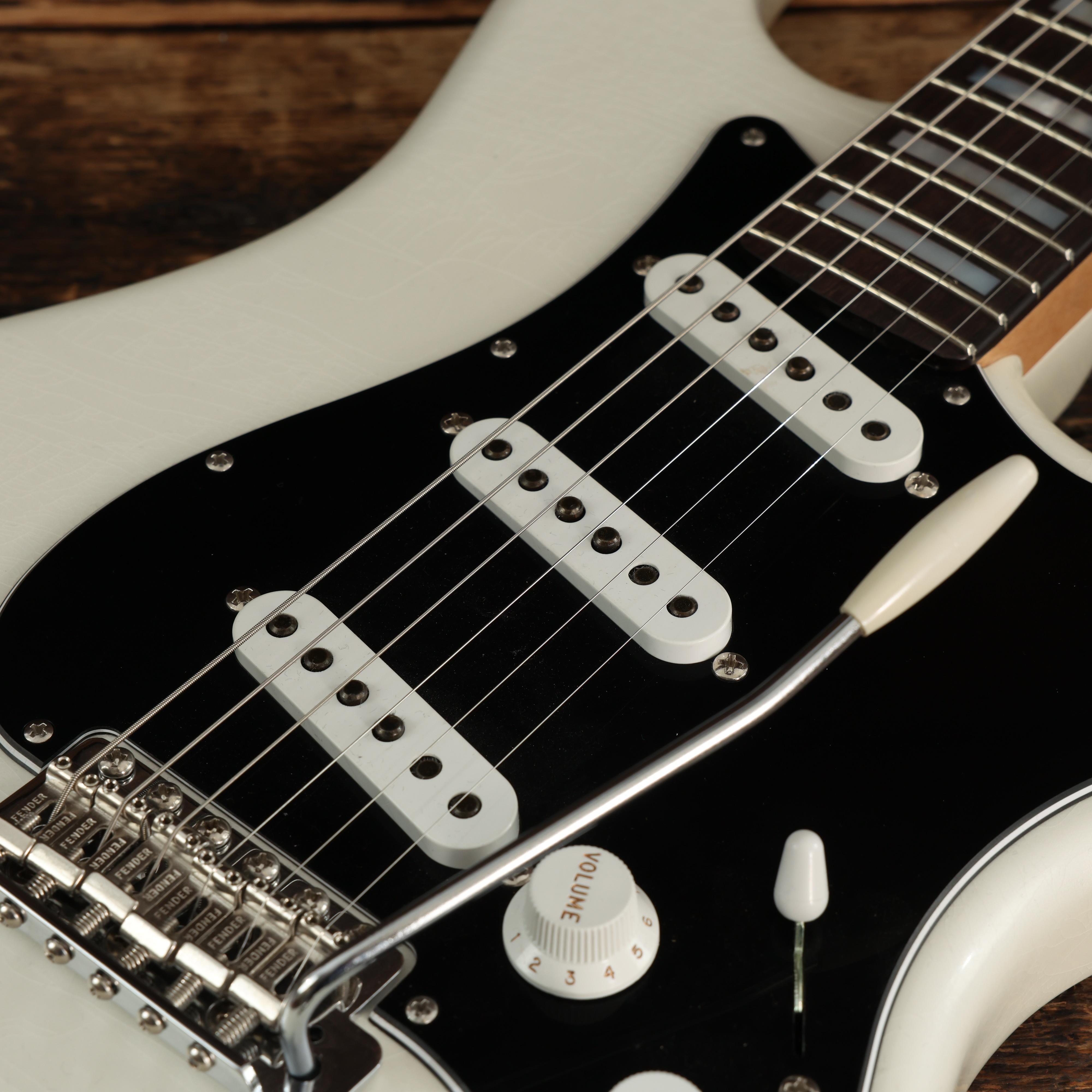 Fender Custom Shop Masterbuilt Kyle McMillin Offset Stratocaster in Pearl White - KM1388 (10).JPG