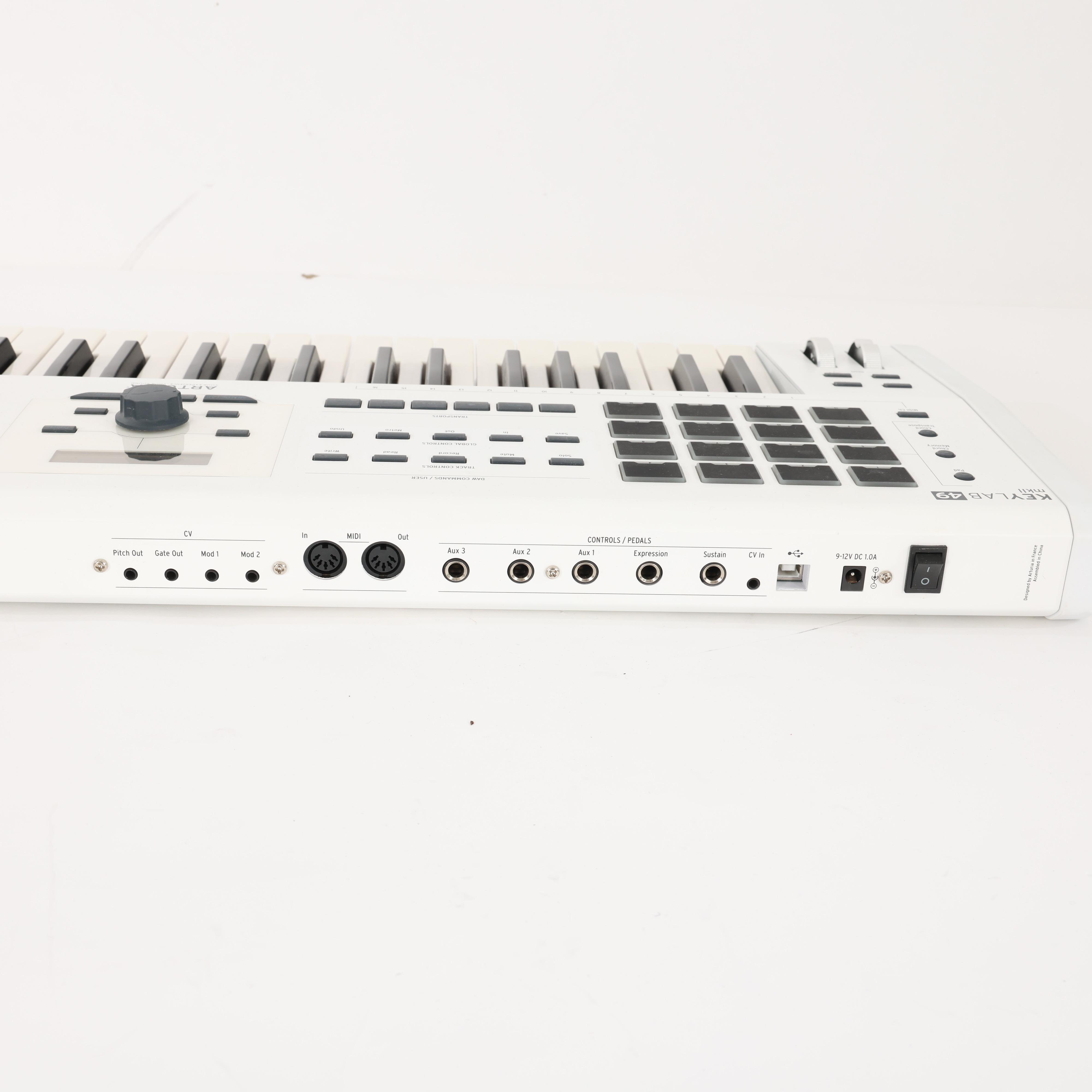 Second Hand Arturia Keylab MKII 49 Key Midi Keyboard 035 - SH-221-0035 (5).jpg