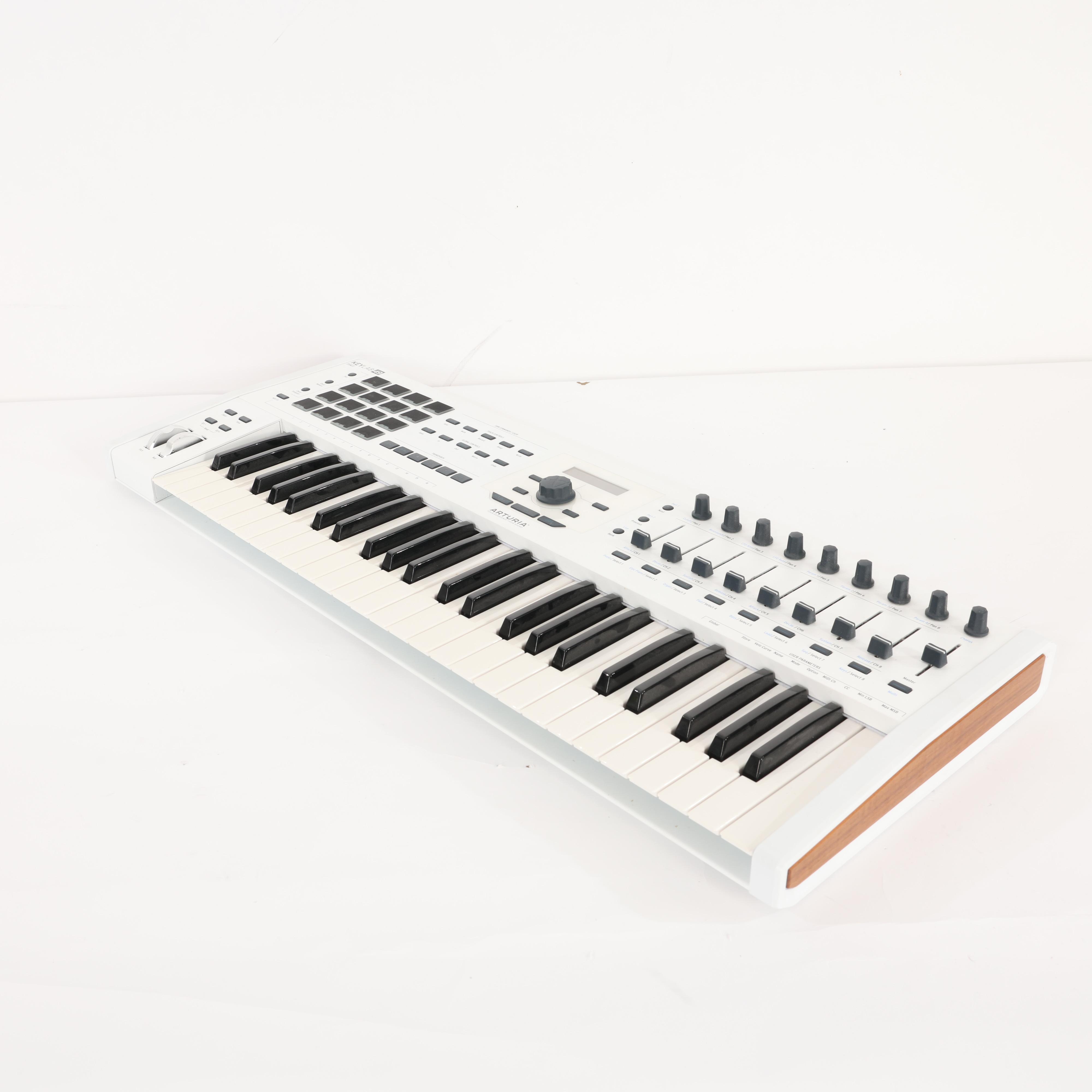 Second Hand Arturia Keylab MKII 49 Key Midi Keyboard 035 - SH-221-0035 (4).jpg