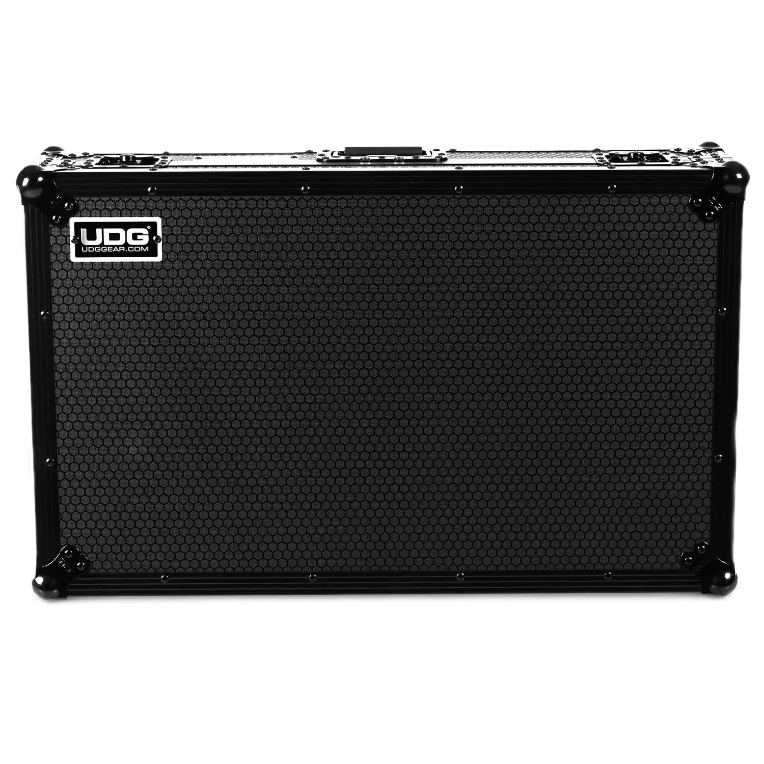 UDG FlightCase for Alpha Theta DDJ-GRV6 Plus Laptop in Black - U91104BL-2.jpg