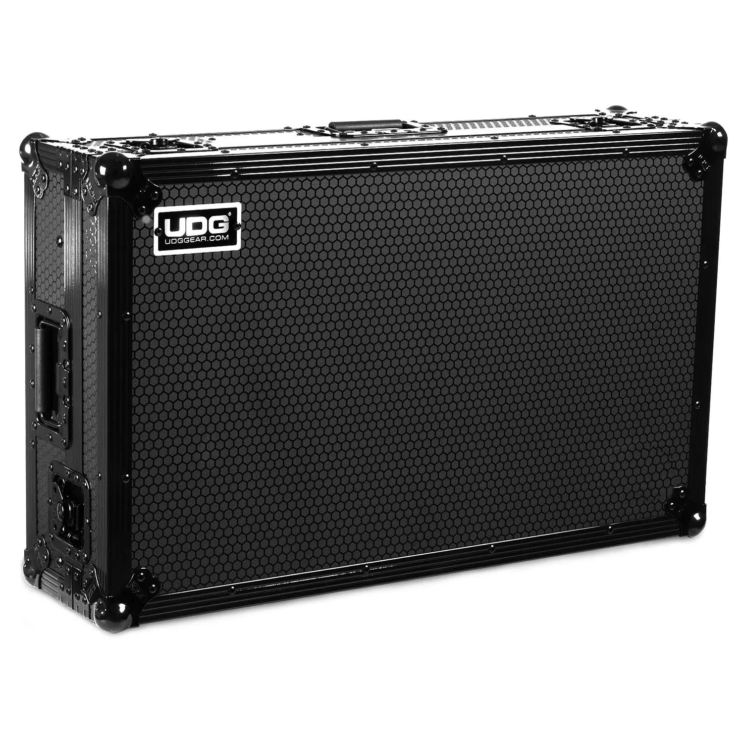 UDG FlightCase for Alpha Theta DDJ-GRV6 Plus Laptop in Black - U91104BL-3.jpg