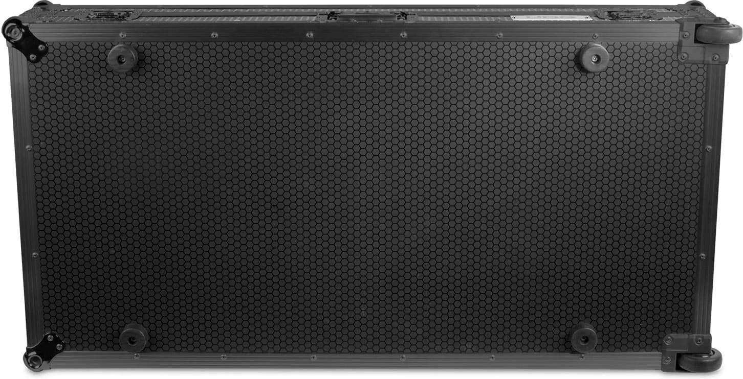 UDG FlightCase Set Pioneer CDJ-3000/900NXS2 + Laptop & Wheels in Black - U91074BL (4).jpg
