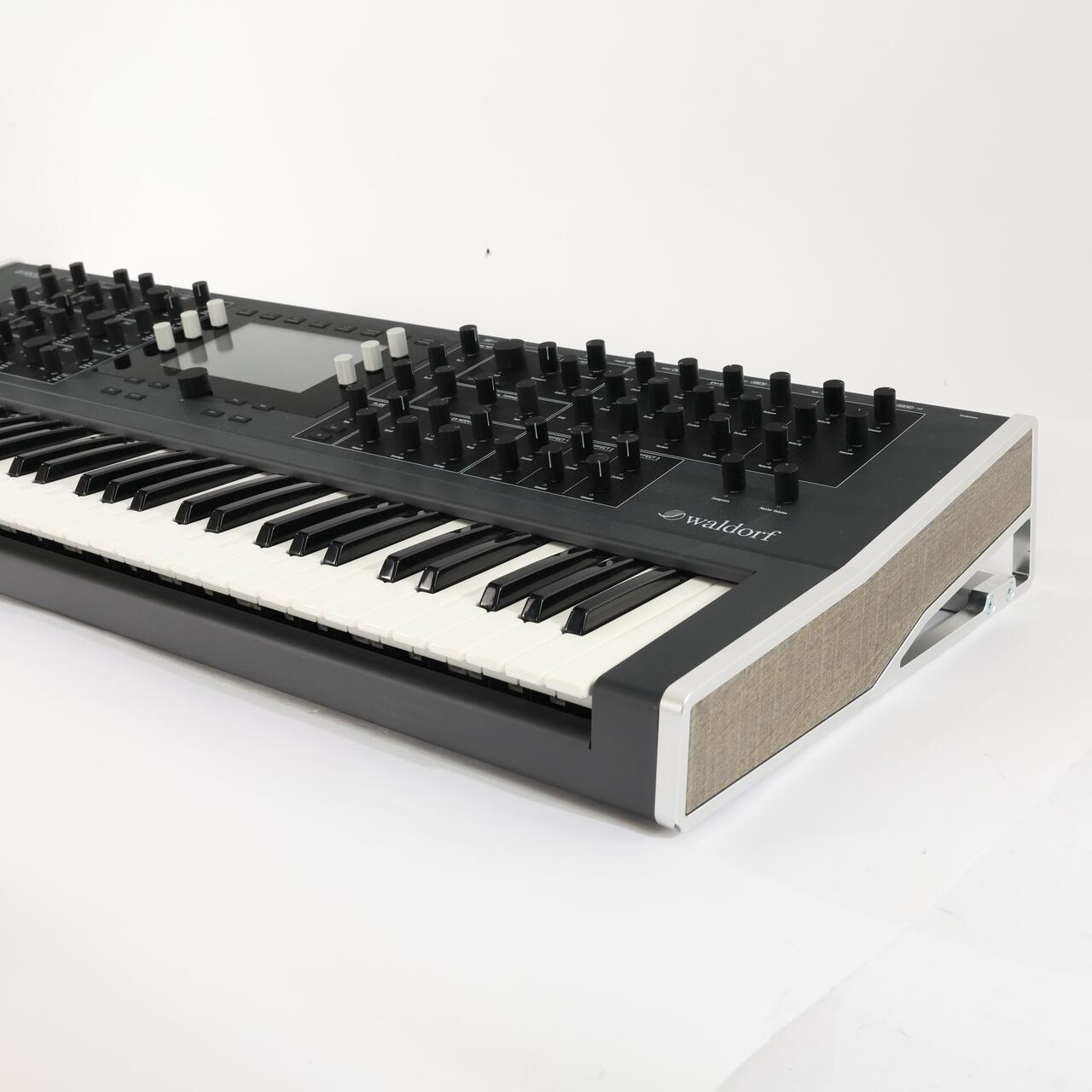 Second Hand Waldorf Quantum MK1 Synthesizer 694 - SH-204-1694 (4).jpg