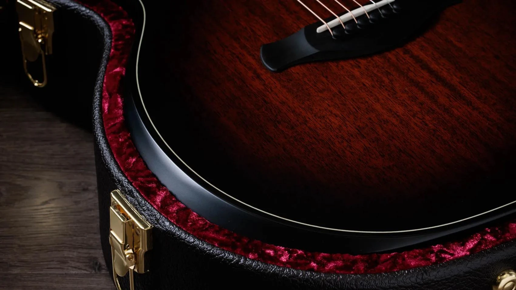 Taylor Builders Edition 324ce 300 Series Next Generation Acoustic Guitar in Mahogany - 324CE-BE-NG-6.jpg