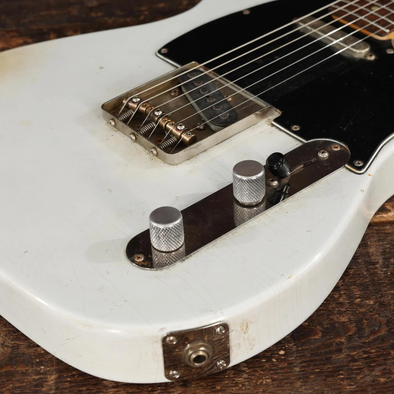 Hansen Guitars T-Style Electric Guitar in Dirty White Blonde Light Relic  - HANSEN-T034 - 616 (13).JPG