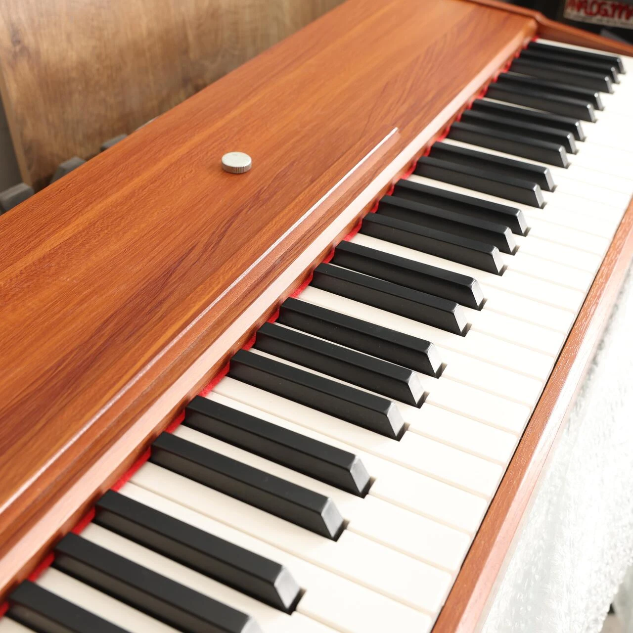 B Stock : Donner DDP-80 Digital Home Piano in Natural - 002 - B-DDP80-0-0002 (7).jpg