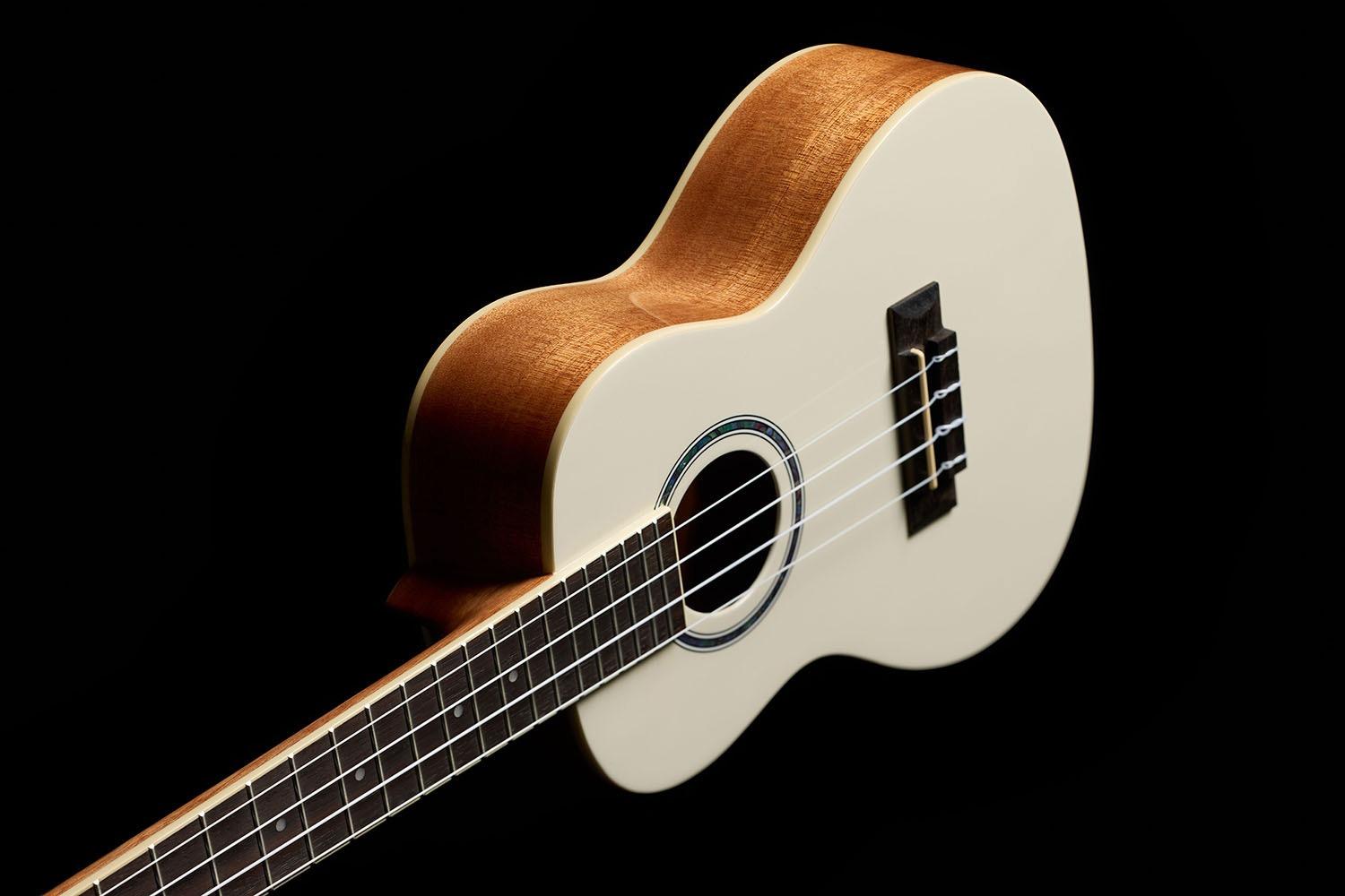 Cordoba 15C Concert Ukulele in Mallorcan Pearl - CUK15CMP-3.jpg