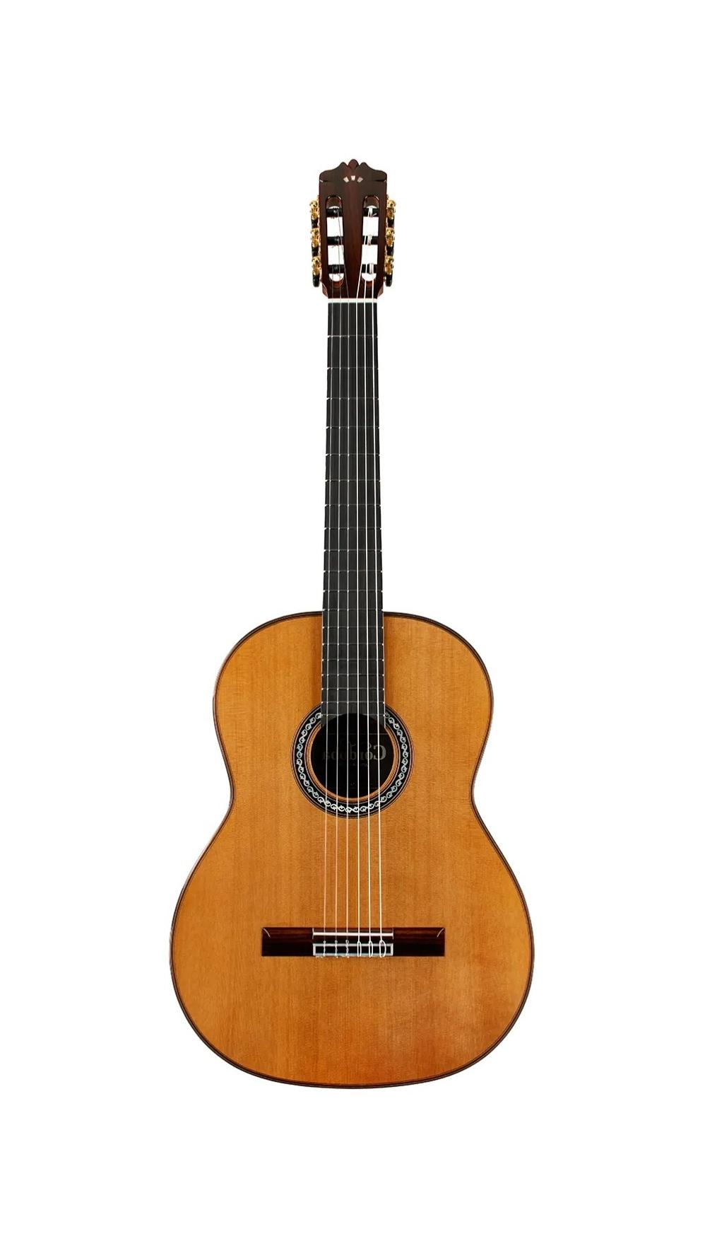 Cordoba Left-Handed Luthier C10 Classical Acoustic Guitar in Cedar - CLUC10RWLH-2.jpg