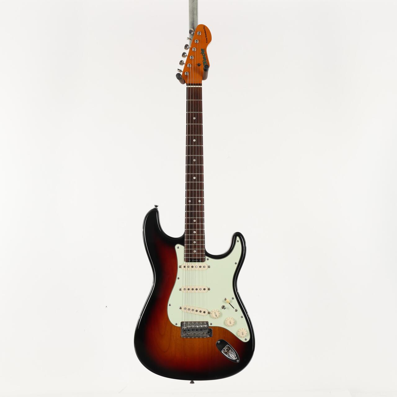 Second Hand 1990s Levinson Blade Texas Standard Pro Electric Guitar in Sunburst 691 - SH-204-1691 (3).jpg