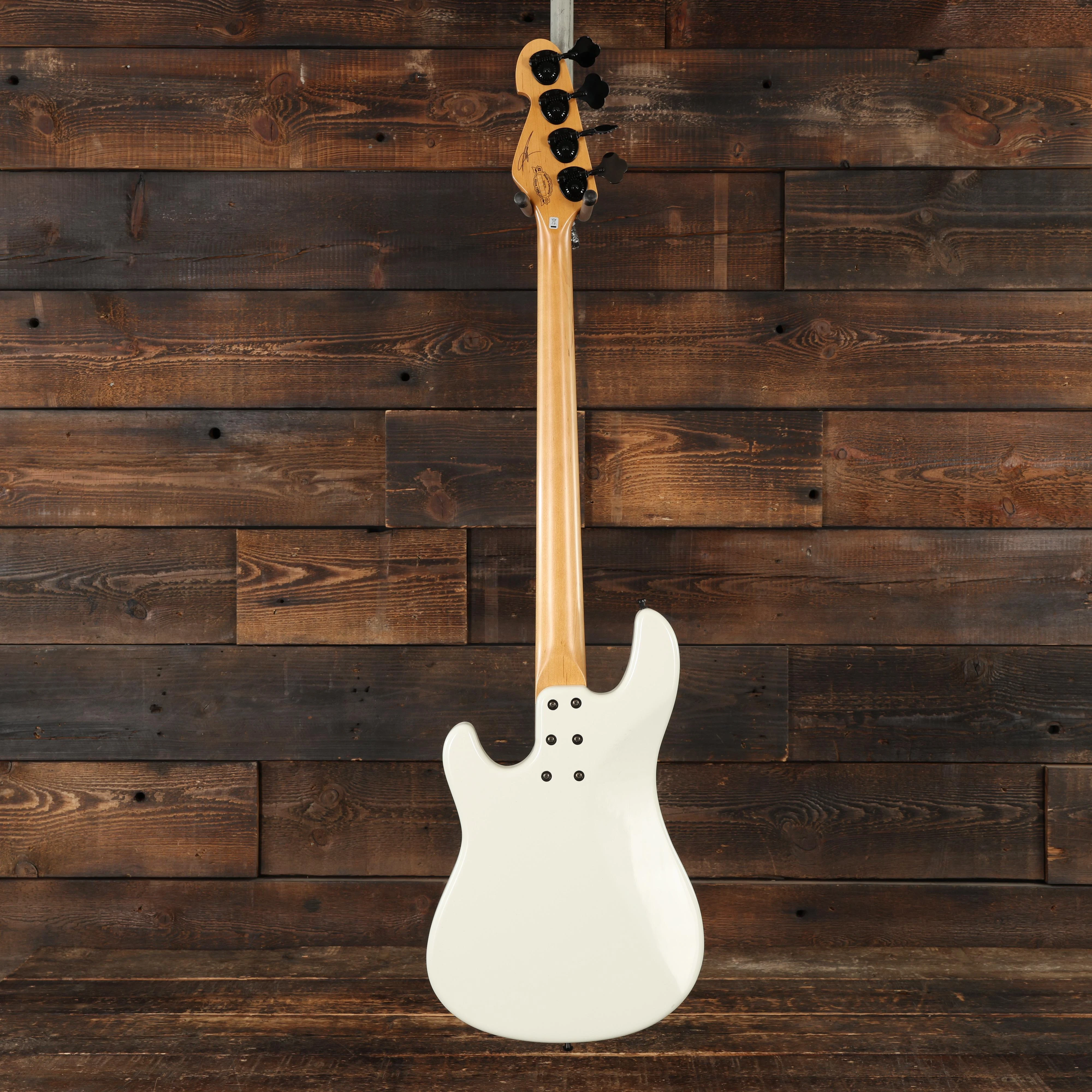 Sandberg California V TT Martin Mendez Signature Bass Guitar in Soft Aged Virgin White - 46505 (5).JPG