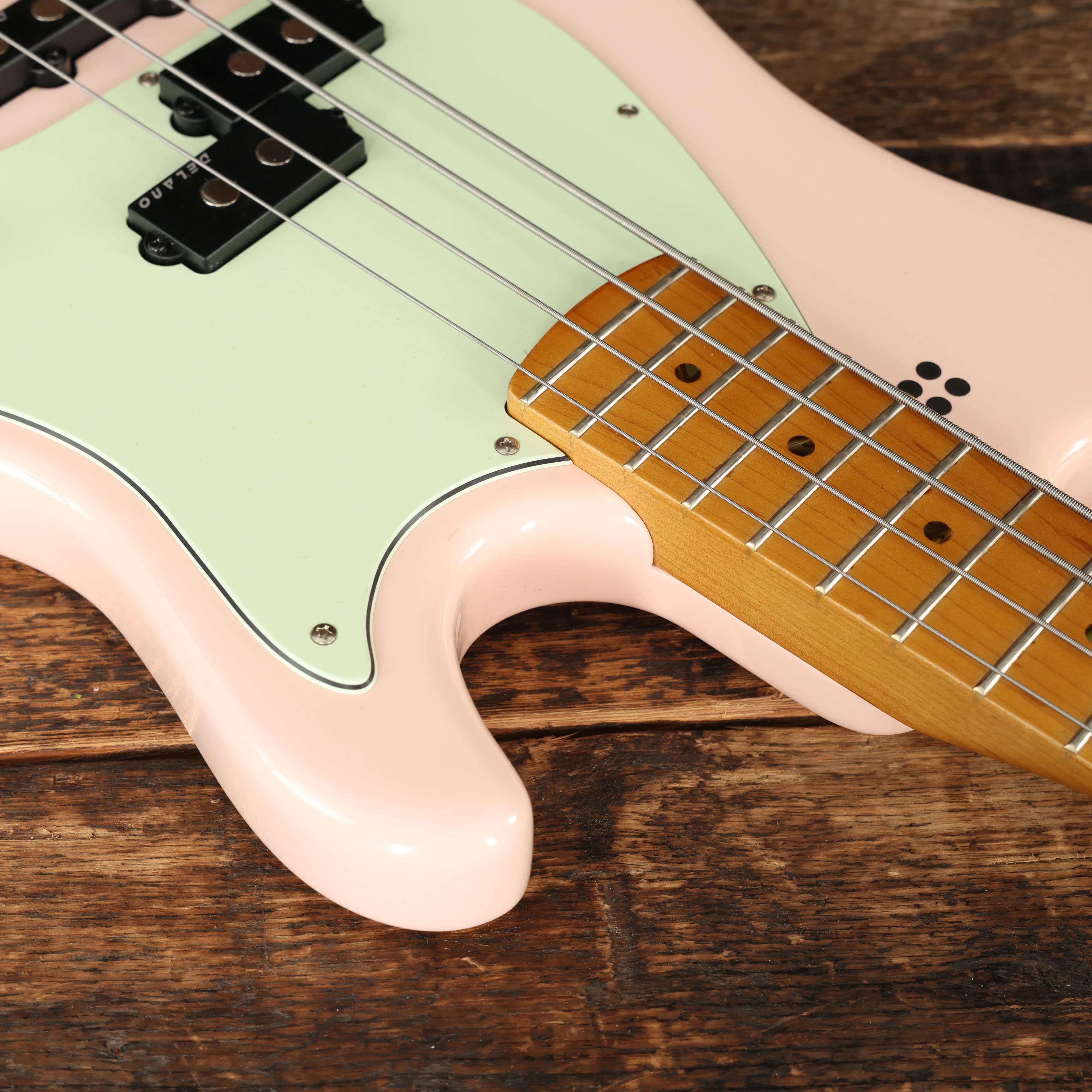 Sandberg California V VT Bass Guitar in Soft Aged Shell Pink - 48199 (12).JPG