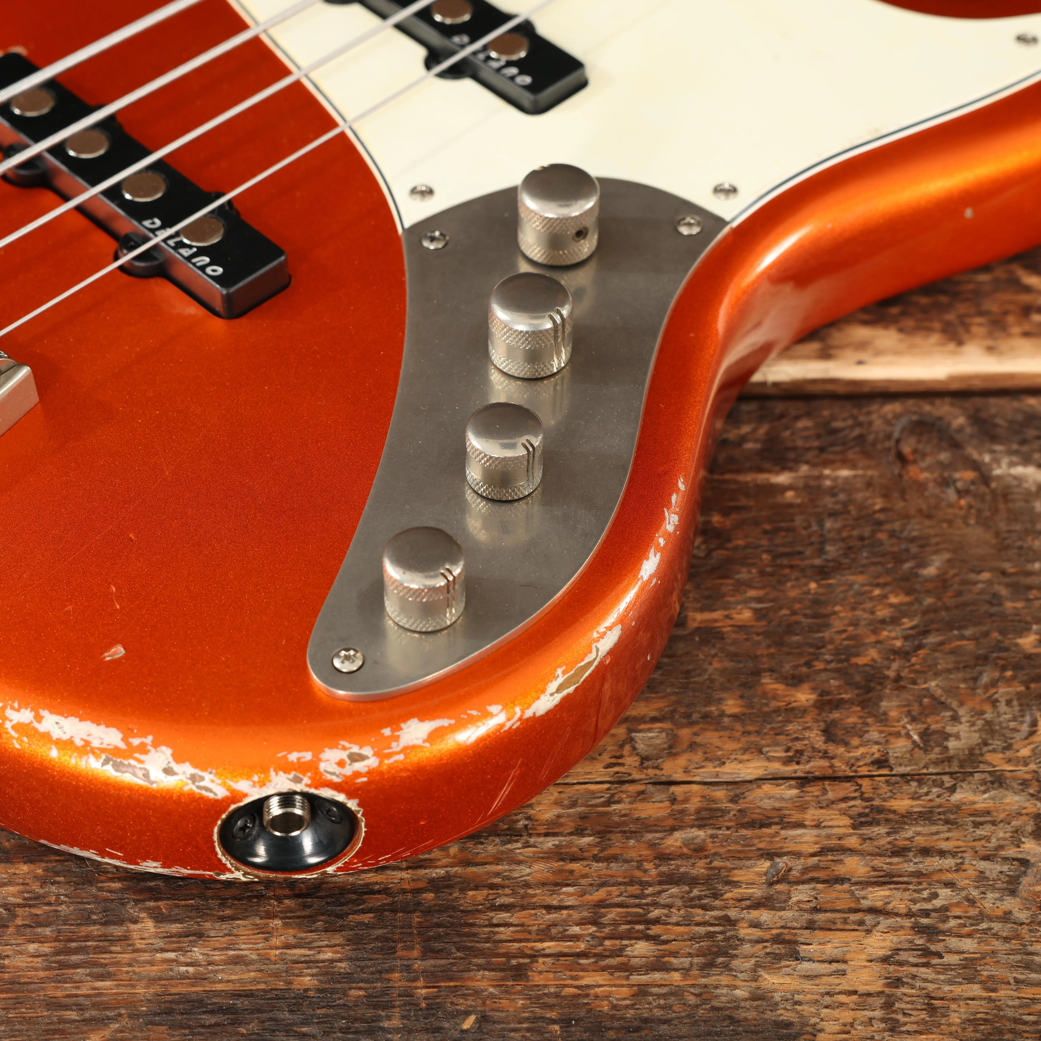 Sandberg California T TT Bass Guitar in Hardcore Aged Orange Metallic - 48207 (10).JPG