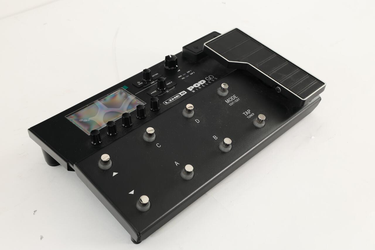 Second Hand Line 6 Pod Go Wireless Modelling and Multi-Effects Pedal 430 - SH-241-6430 (3).jpg