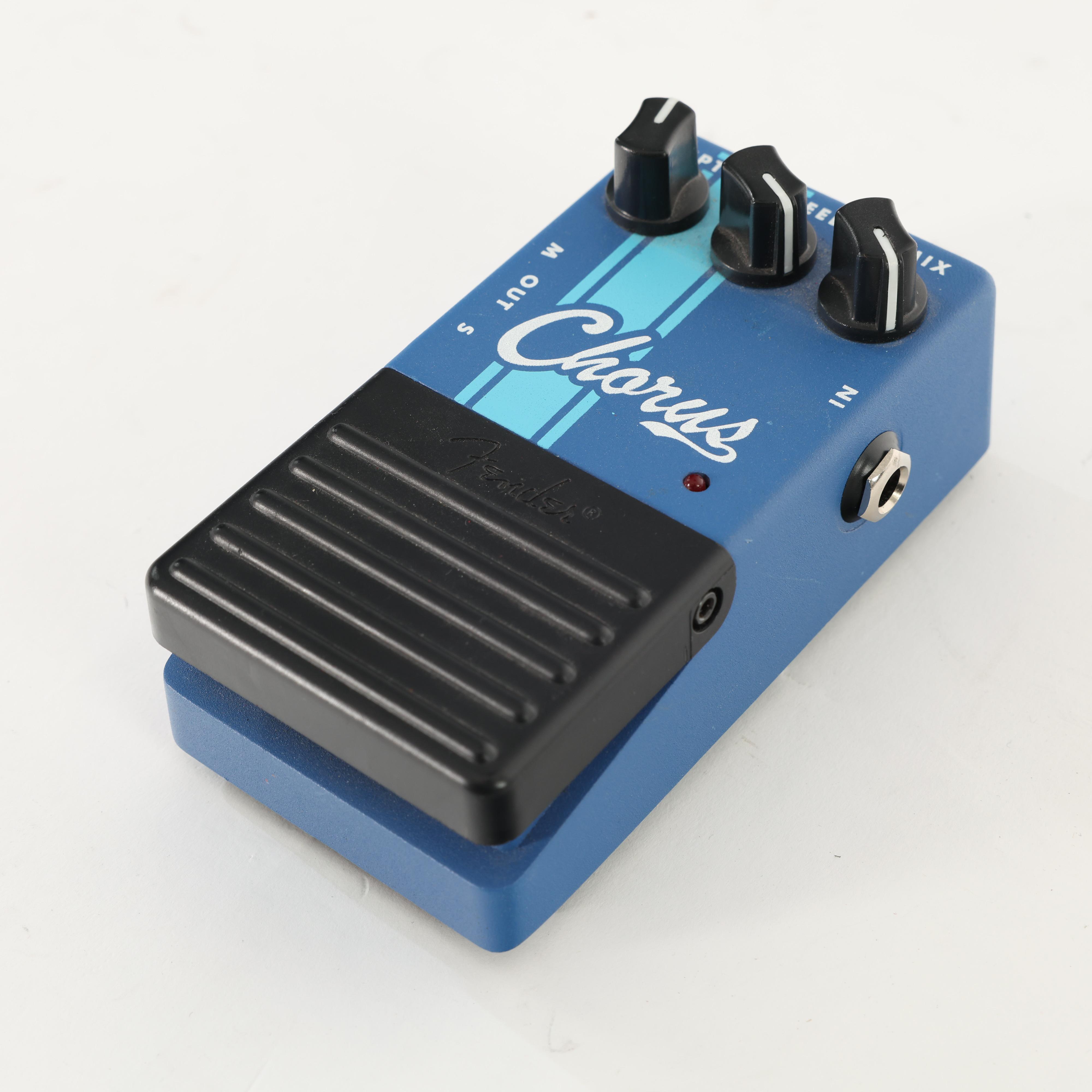 Second Hand Fender Competition Series Chorus Pedal 400 - SH-241-6400 (4).jpg
