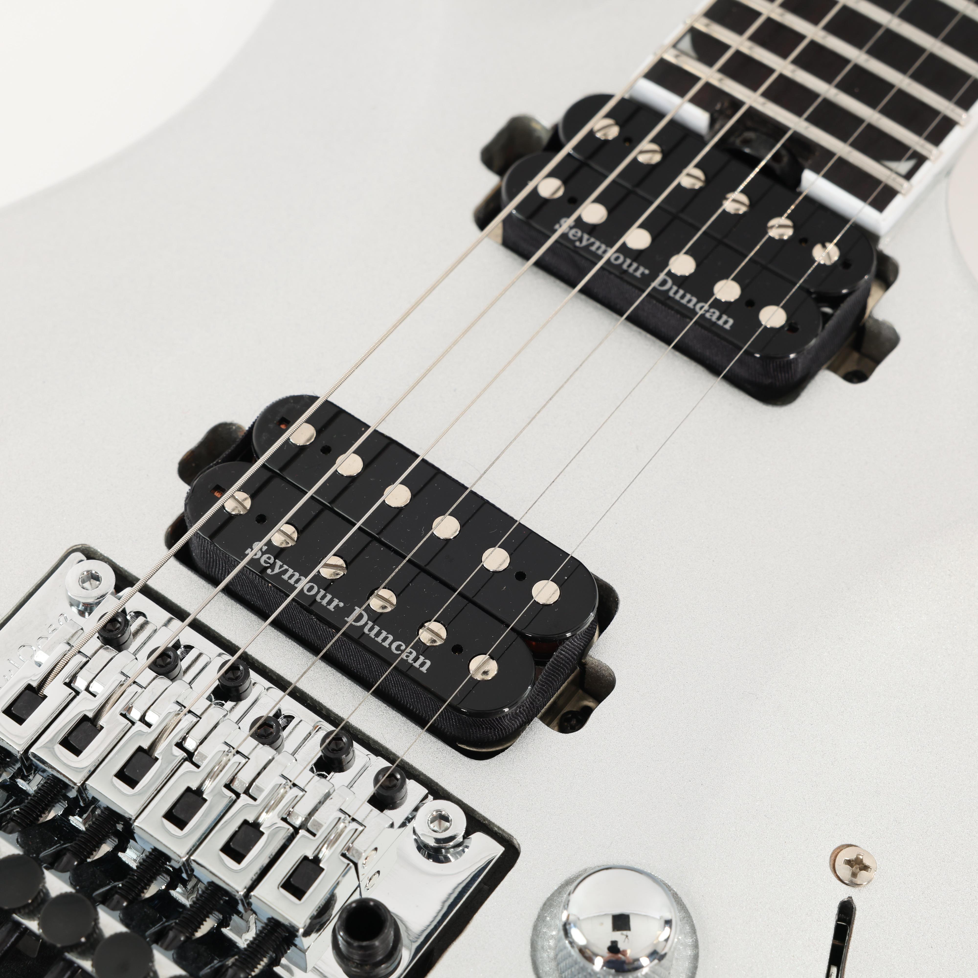 B Stock : Jackson Pro Plus Series Soloist SLA2 Electric Guitar in Quicksilver - 001 - B-291452752-0001 (7).jpg
