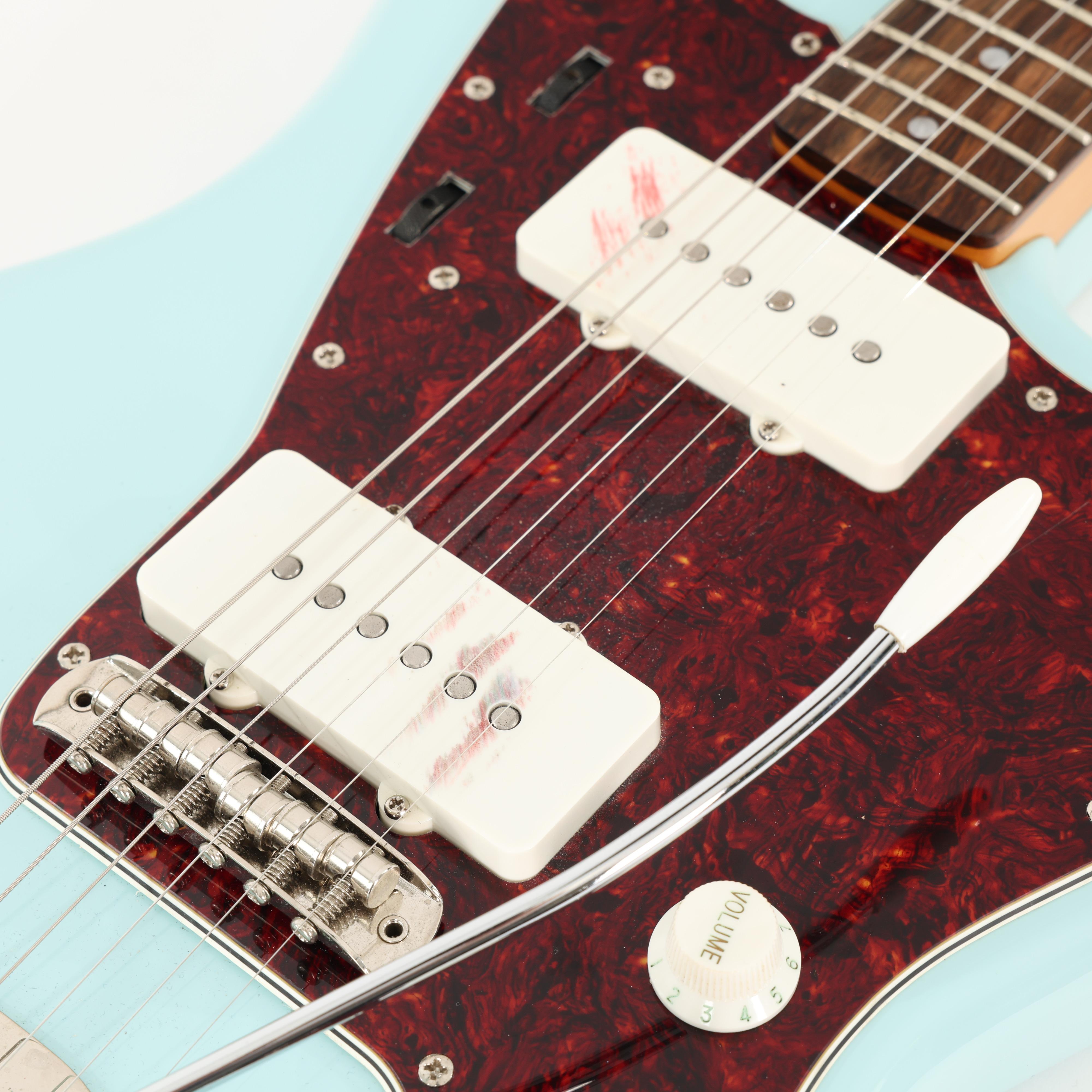 B Stock : Squier Classic Vibe 60s Jazzmaster Laurel Fingerboard Sonic Blue - 005 - B-037408357-0005 (8).jpg