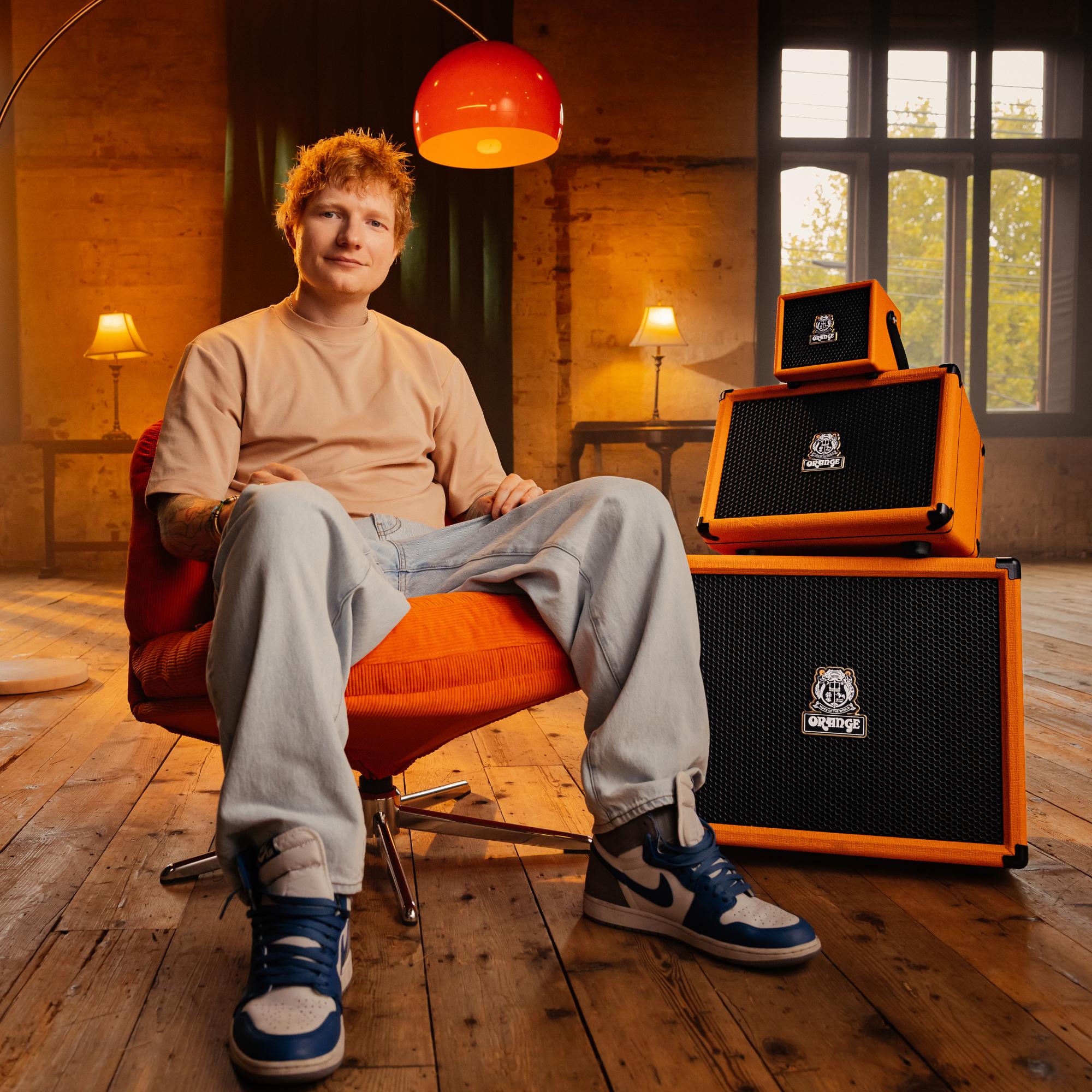 Orange ES60 Outlowd by Ed Sheeran Signature 60W Acoustic Busking Amp - Orange-Ed-Sheeran-Outlowd-ES-Series-Lifestyle.jpg