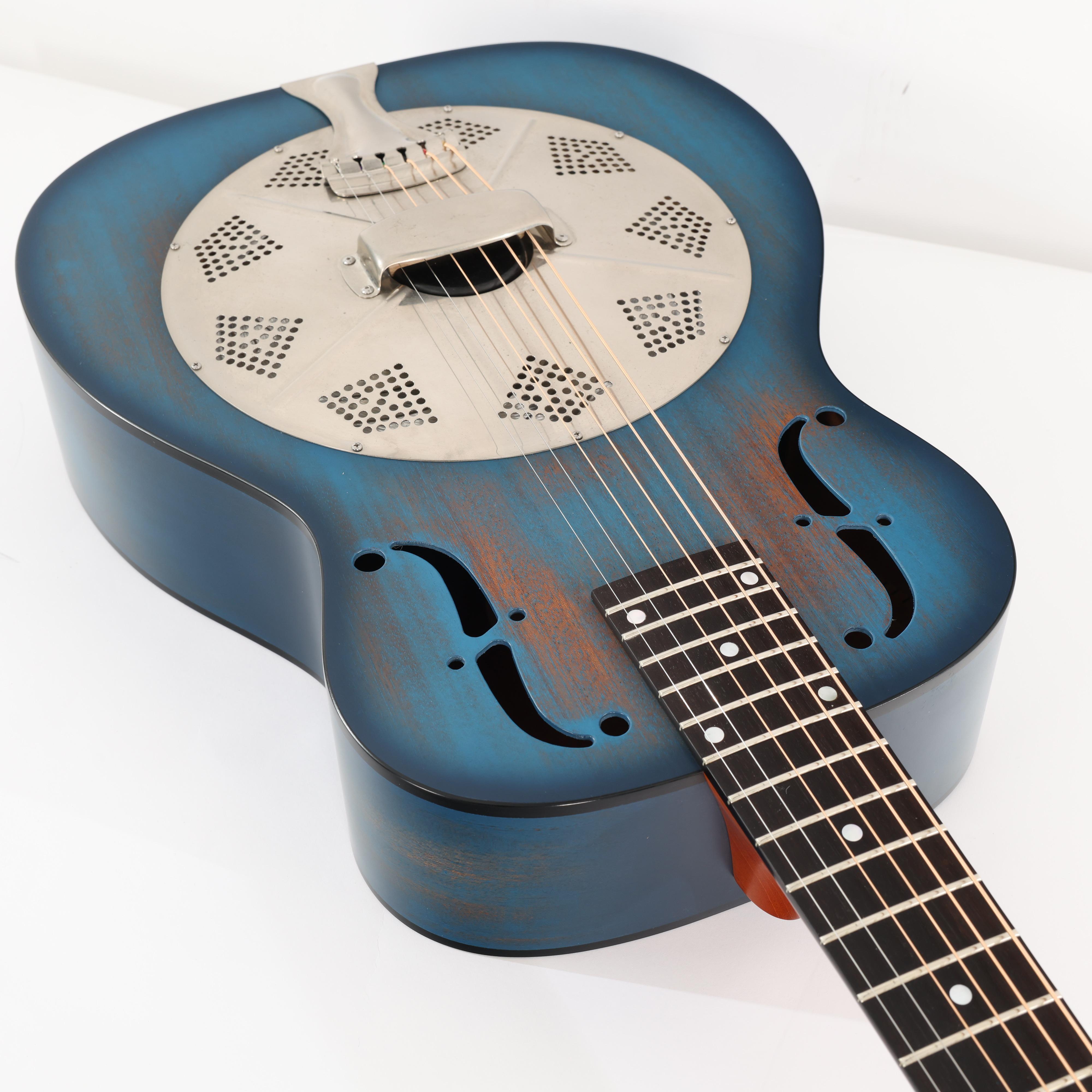 Second Hand National M14T Thunderbox Resonator in Blue w/Pickup 514 - SH-114-2514 (8).jpg