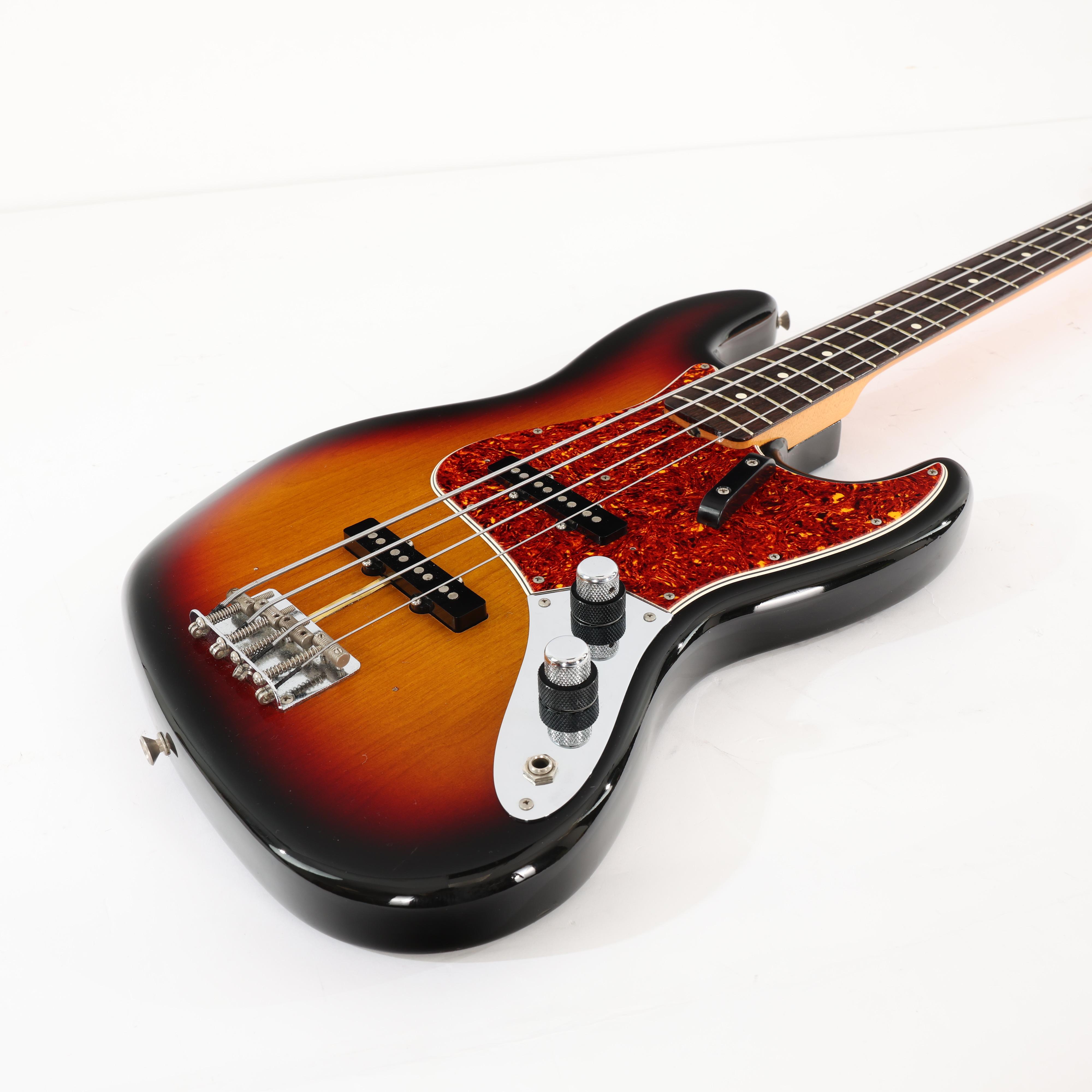 Second Hand Fender 62 Reissue 1983 'Fullerton' Jazz Bass in 3 Tone Sunburst 862 - SOR01862 (5).jpg