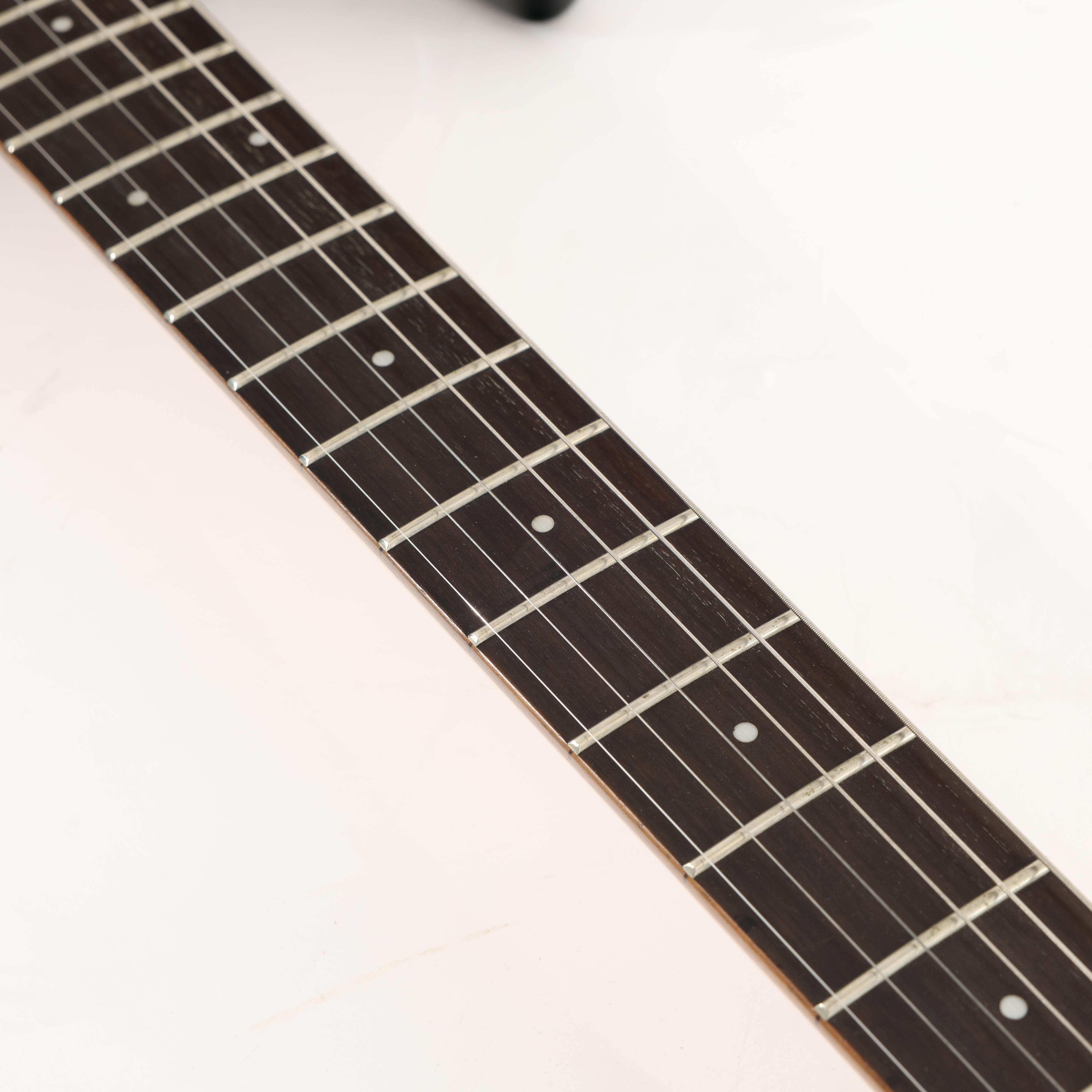 Second Hand Squier Showmaster 229 - SH-141-5229 (11).jpg