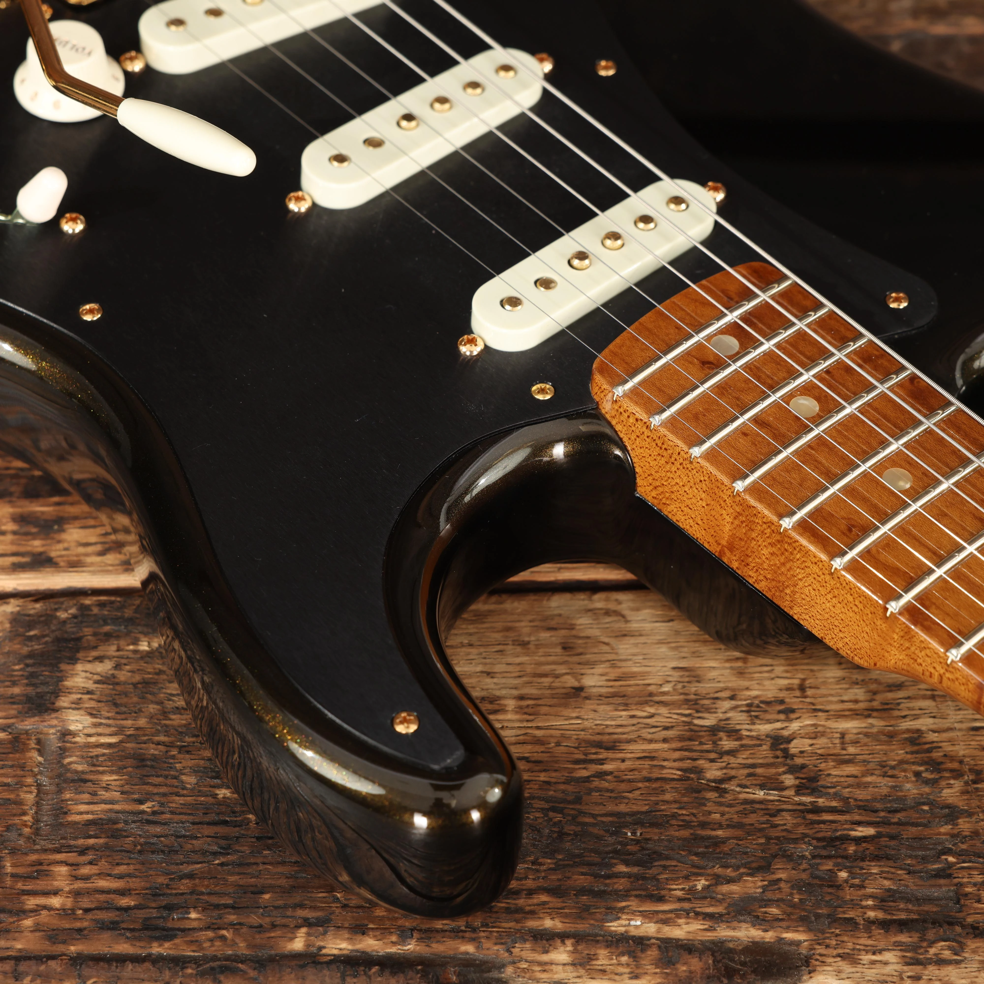Fender Custom Shop American Custom Stratocaster NOS in Texas Tea - XN18055 (14).JPG